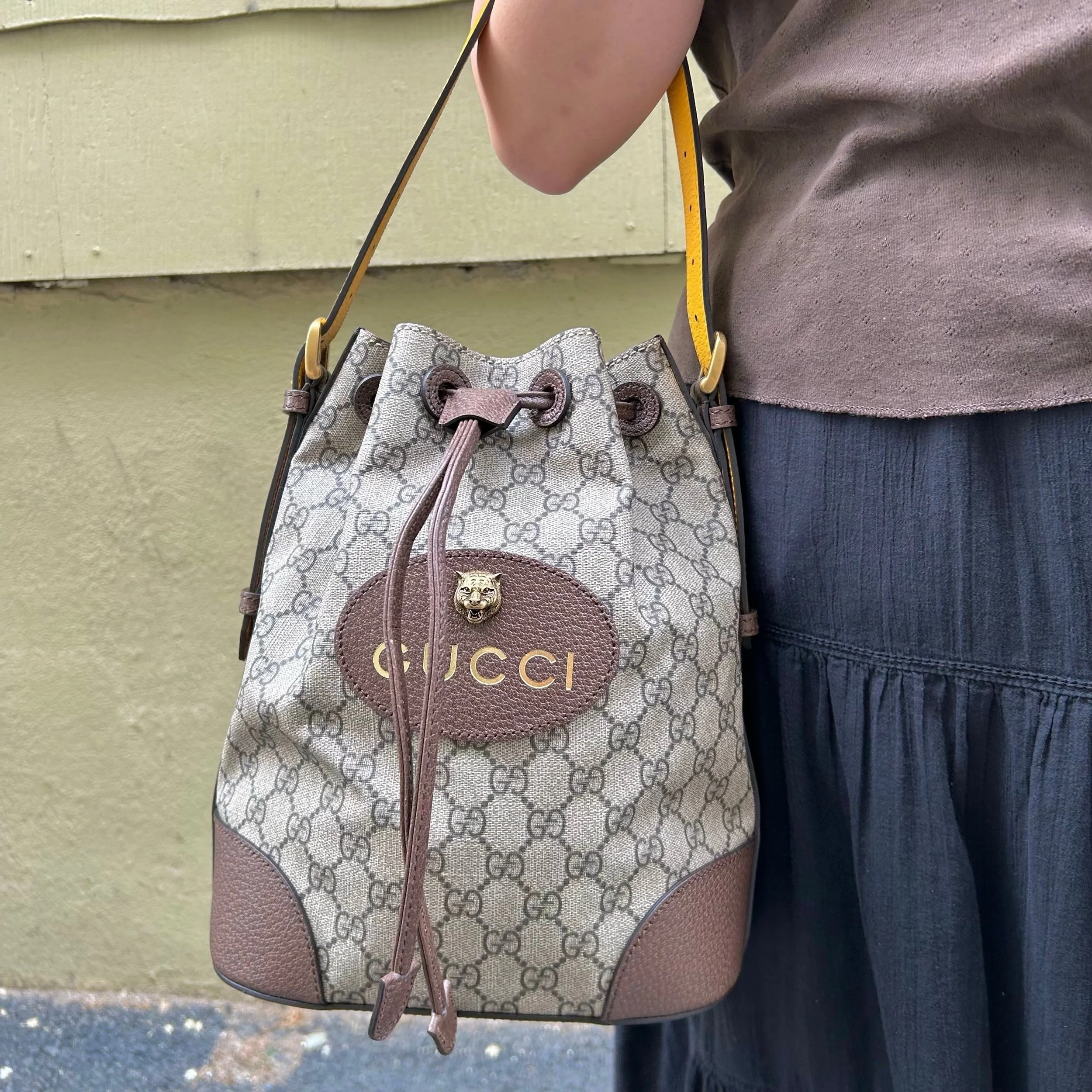 This stunning Gucci bag just arrived at @greenestreetprinceton!

GG supreme bucket bag
$1,500.95
✅Authenticated via Entrupy

Call or email us for inquiries!
📞609-904-3004
📧princeton@greenestreet.com