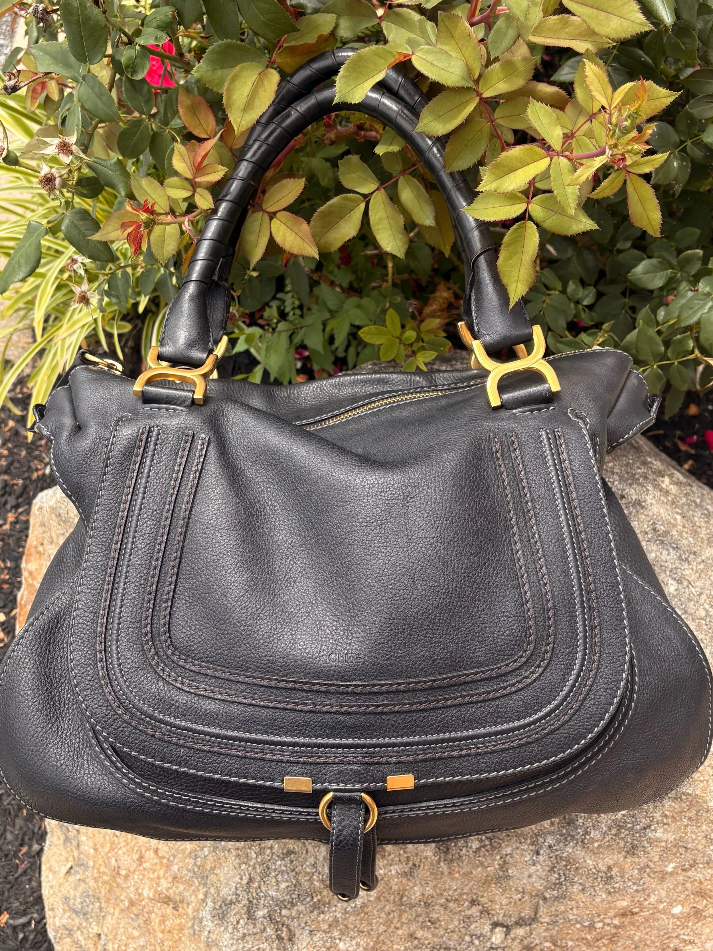 ✨Chloe✨ Just in at @greenestreetgateway

Chloe Large Marcie bag in black
$1,200.95
✅Authenticated via Entrupy

Call or email us for inquiries!
📞484-367-5012
📧gateway@greenestreet.com