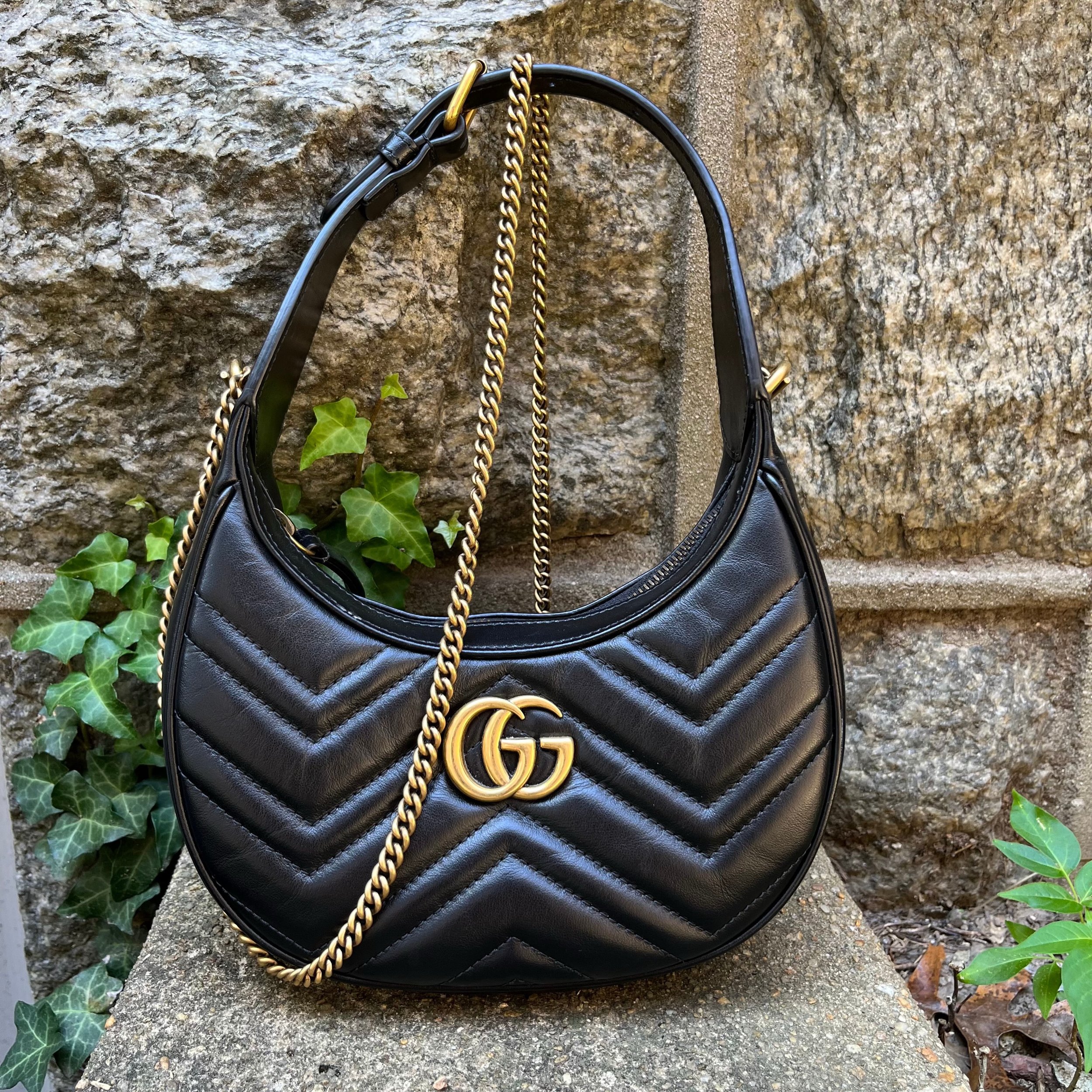 ✨Just in✨at @greenestreetprinceton!

GG Marmont half moon mini bag w/box
$1,125.95
✅Authenticated via Entrupy

Call or email us for inquiries!
📞609-904-3004
📧princeton@greenestreet.com