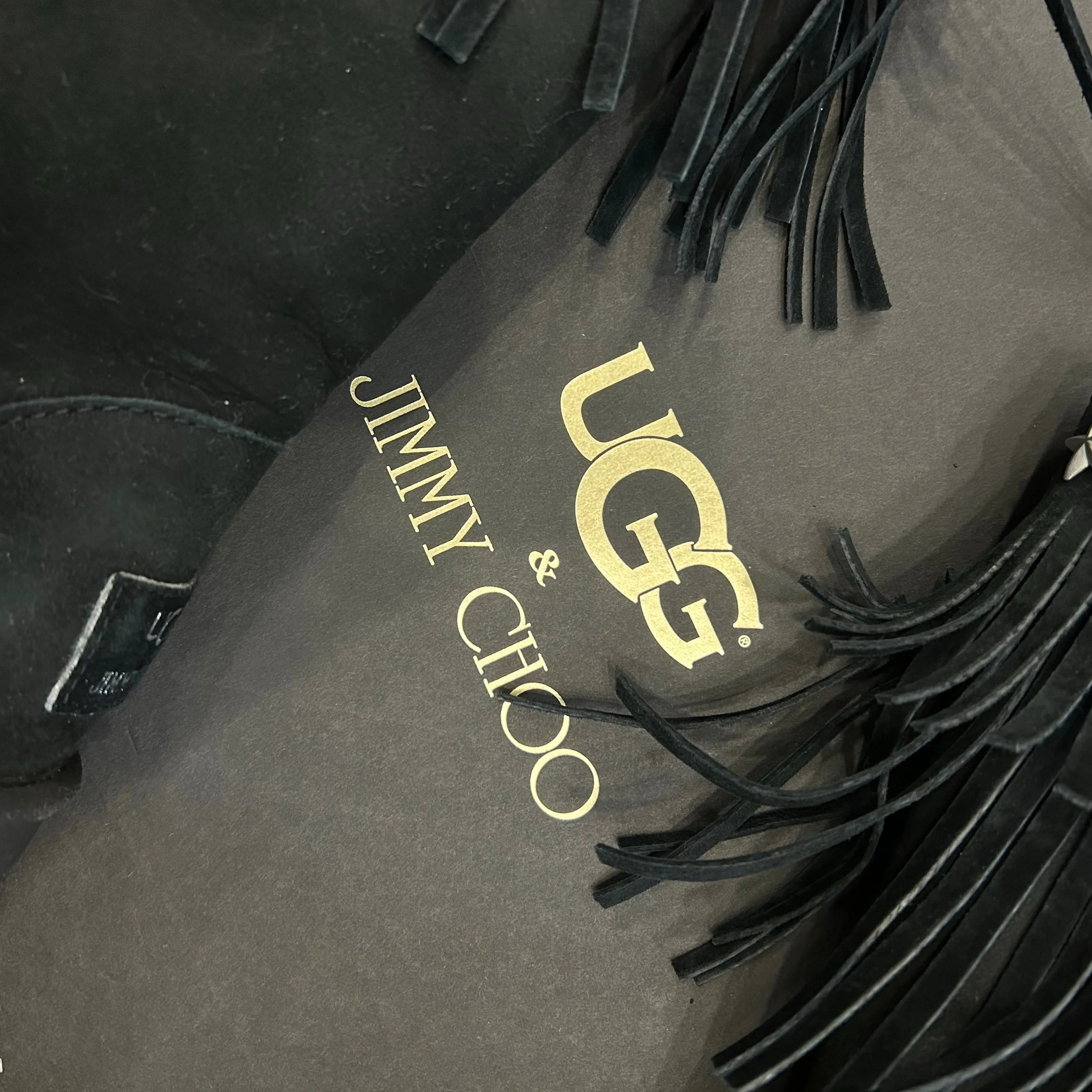 Ugg x Jimmy Choo boots🤩  new in at @greenestreetprinceton!

Size 8 $300.95

Call or email us for inquiries!
📞609-904-3004
📧princeton@greenestreet.com