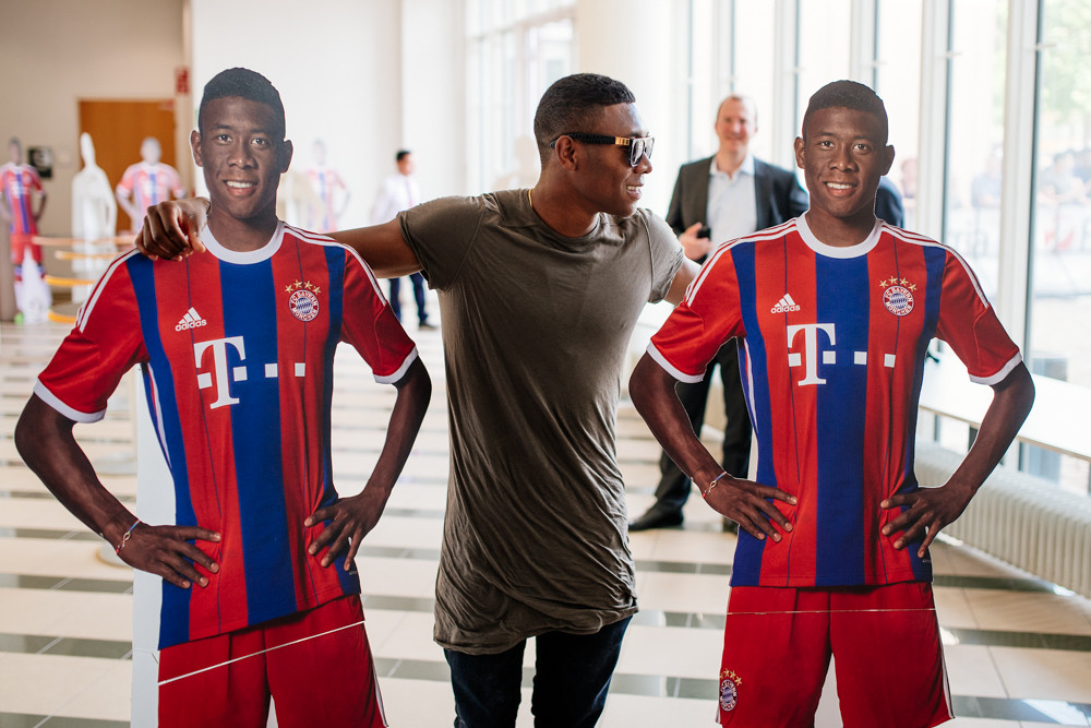 Copy of Autograph Signing of David Alaba