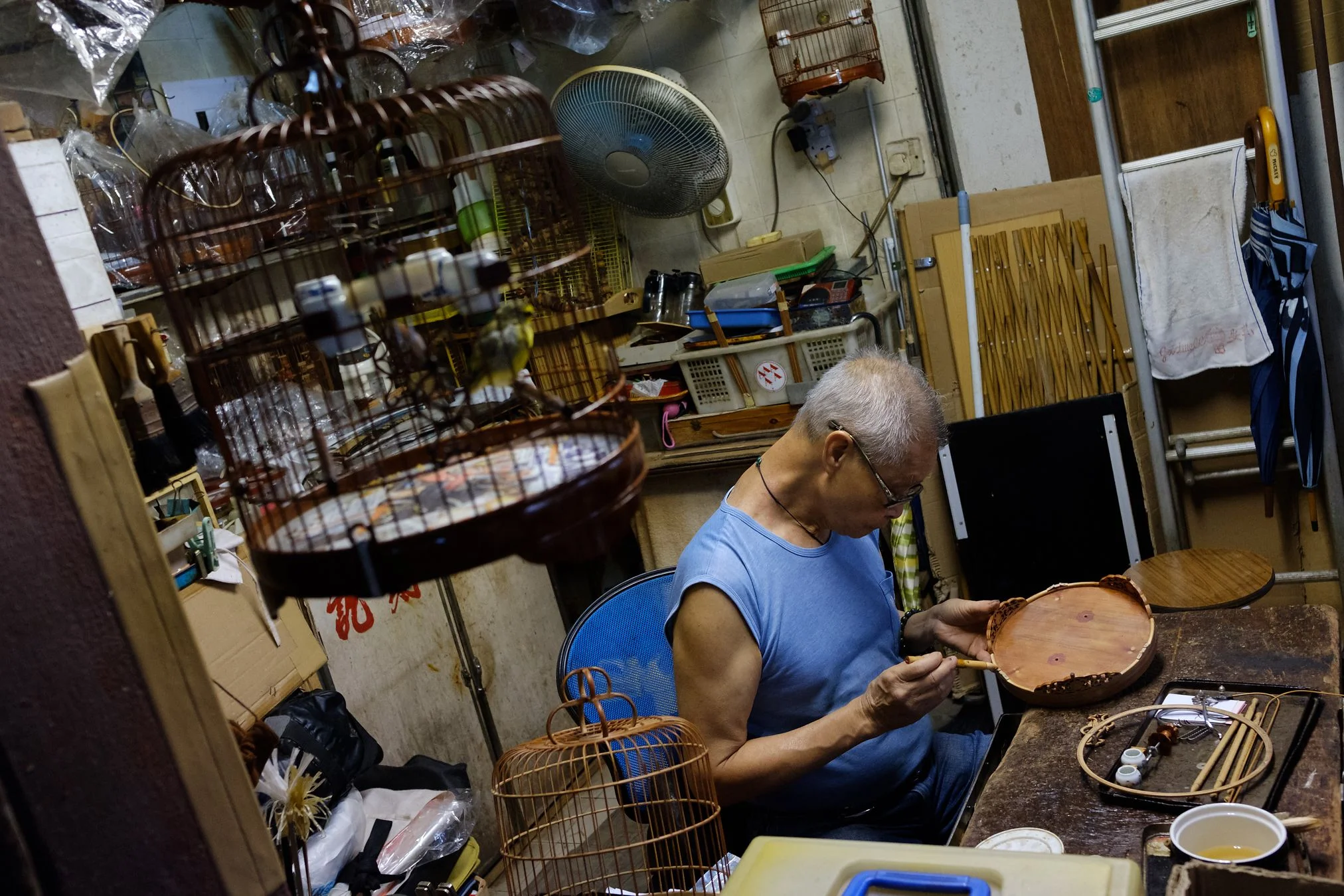 The last man to manufacture handmade bird cages in Hongkong