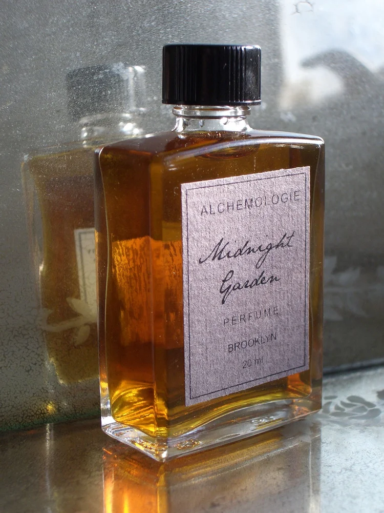 Midnight Garden Natural Perfume-Alchemologie
