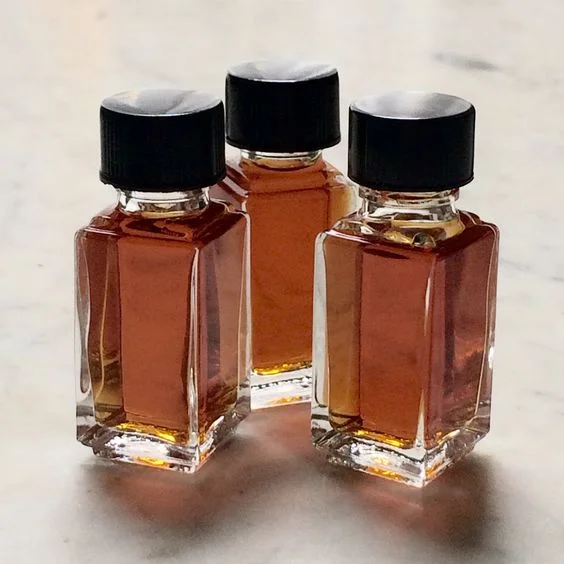 Bespoke Perfume Refill options at Alchemologie Natural Perfume
