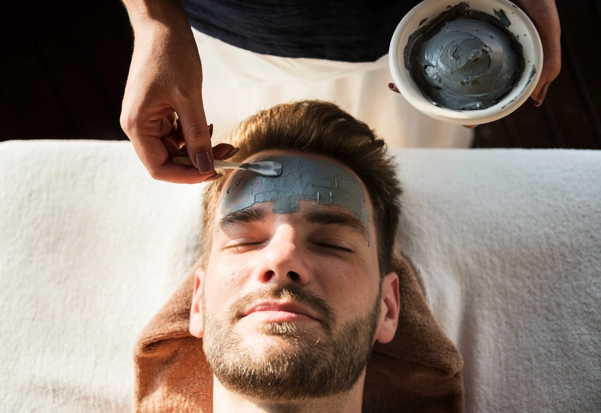 Do Men Get Facials? What First-Timers Should Expect