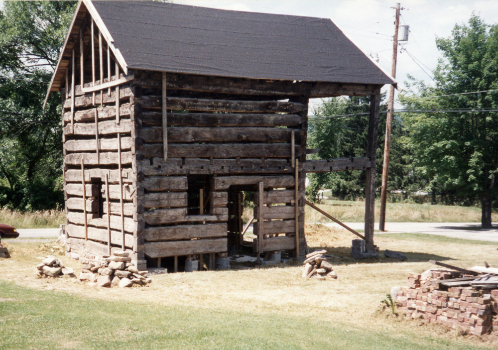 cabin1996.jpg