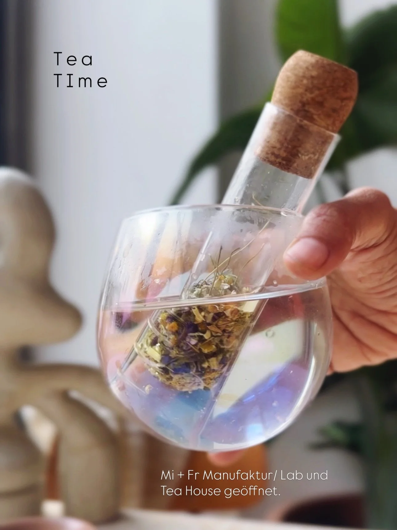 Ge&ouml;ffnet - urbarium Lab / Manufaktur und Tea House.

Immer Mi + Fr
(Dazwischen oft auch, einfach per DM nachhaken, ob wir vor Ort sind)

Wellness Space @urbariumwellnesslounge immer ge&ouml;ffnet.

Onlineshop auch&hellip;

Schau vorbei!

Urbariu