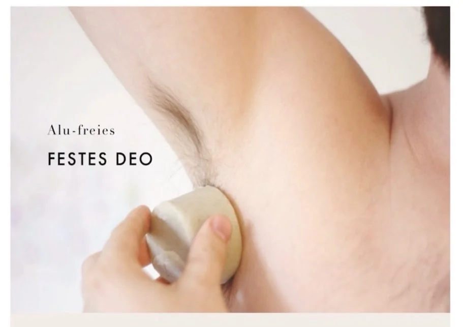 Bisschen DIY Naturkosmetik f&uuml;r den Fr&uuml;hling?
Mach dir ein Deo!

Gamechanger: Natron etwas reduzieren und stattdessen zus&auml;tzlich etwas Zinkoxid und Porzellanerde einarbeiten! H&auml;lt noch besser trocken und lindert Reizungen bei empfi