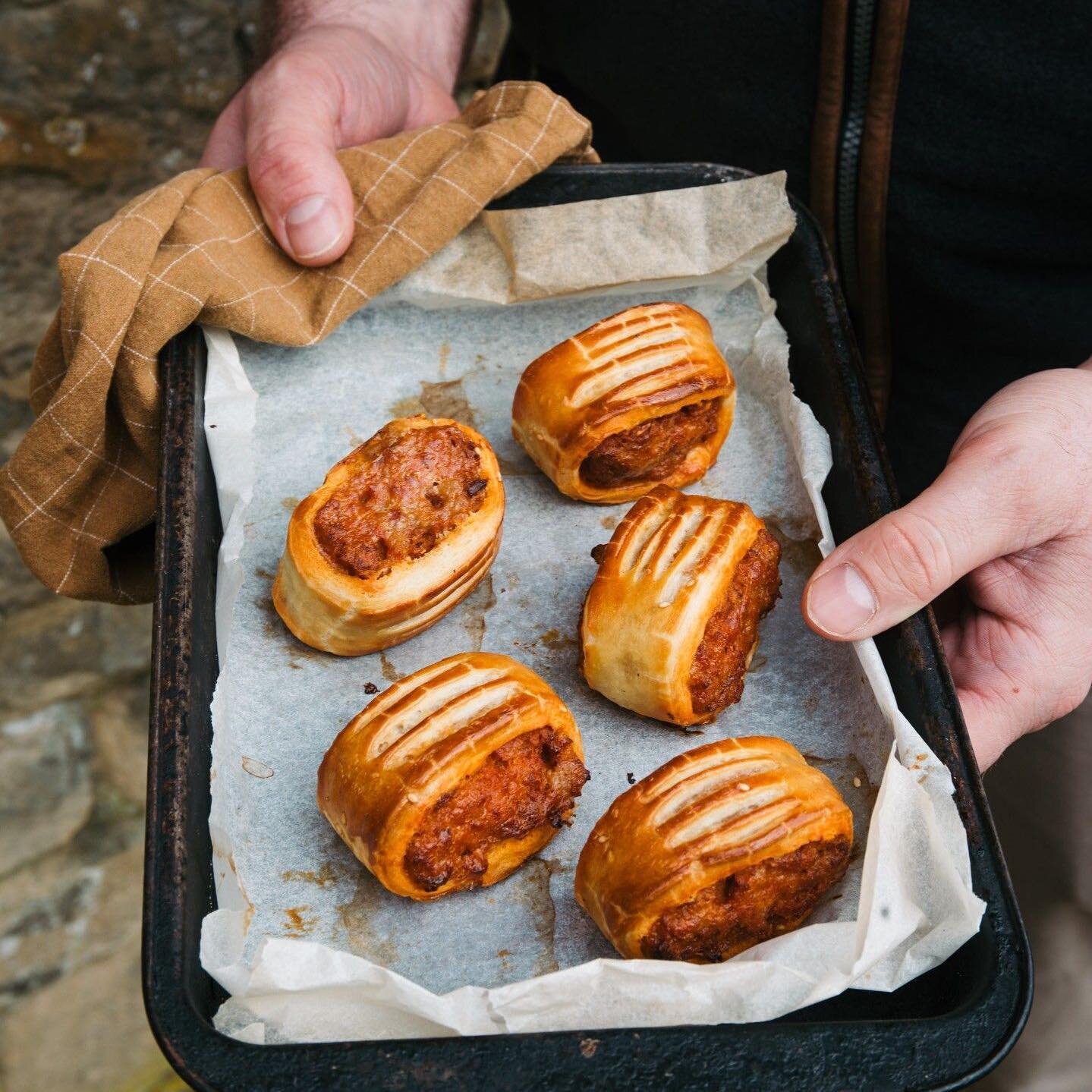 Save the recipe 🔸  Dorset Chorizo sausage rolls.
Make or buy some shortcrust pastry. Roll out into a long rectangular shape, about 1cm thick. Finely dice some of our Dorset Chorizo Picante and whip it into a good quality sausage meat. Layer the meat