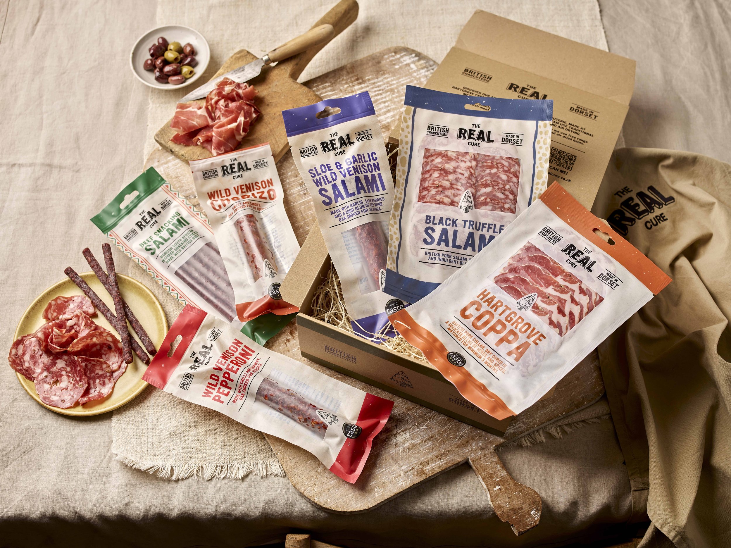 little_feasting_hamper.jpg