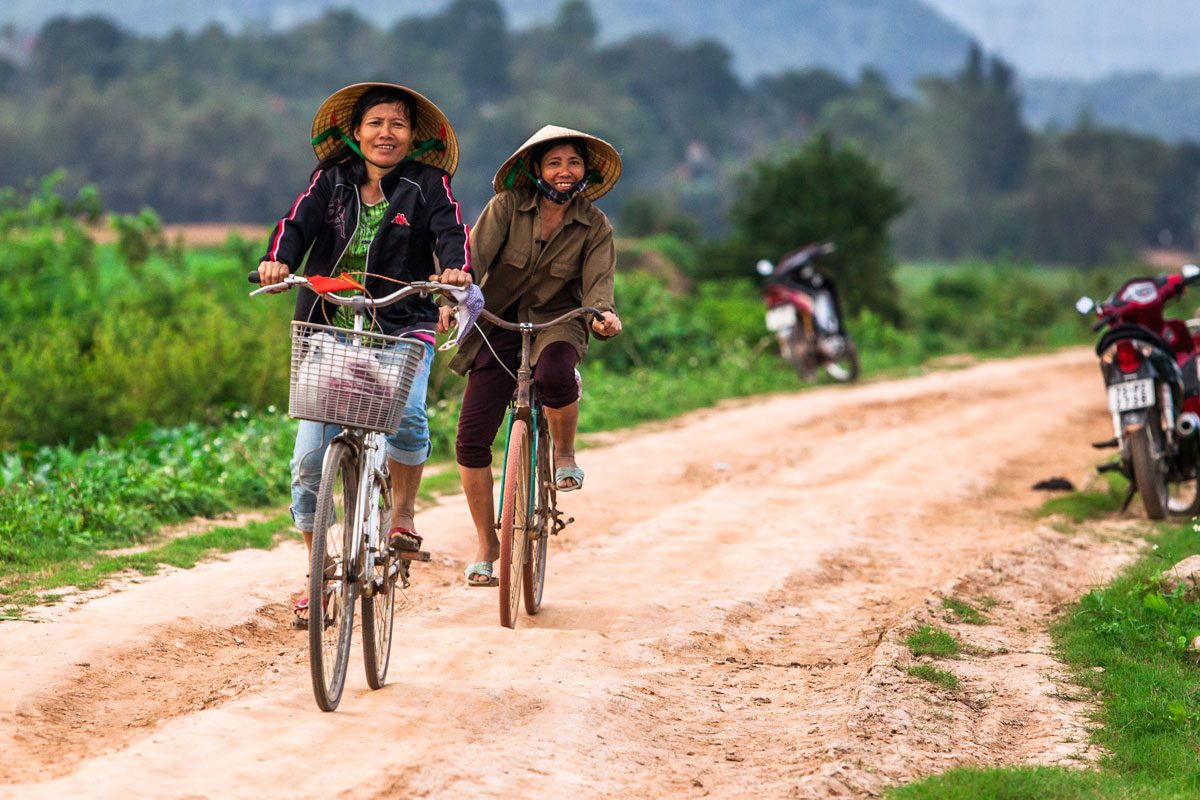 cycling-vietnam-1-1200x800_c.jpg