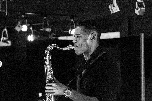 RAY SILKMAN @ WINE &amp; CHEESE CO 