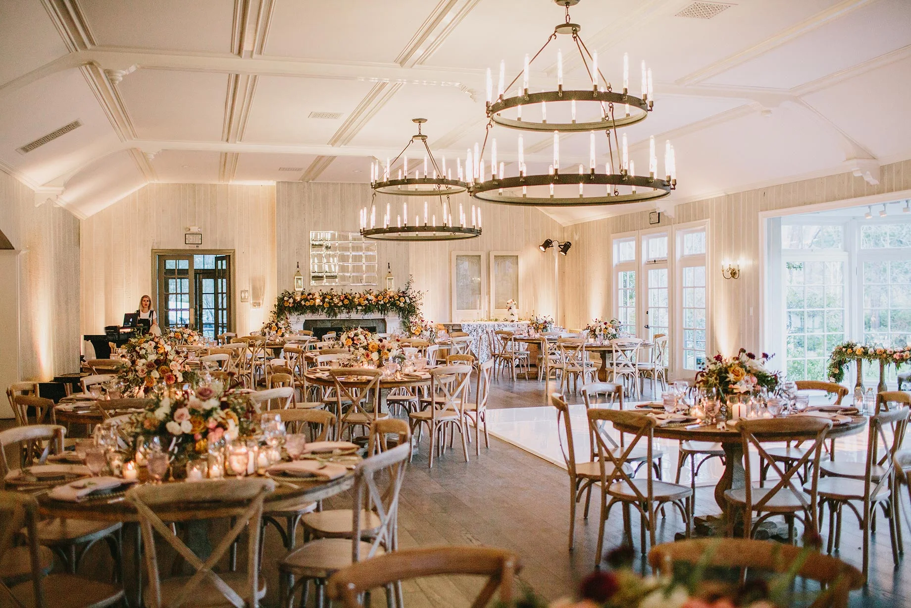 Tamiandroy-Ballroom-with-Round-Tables-Malibou-Lake-Lodge.jpg