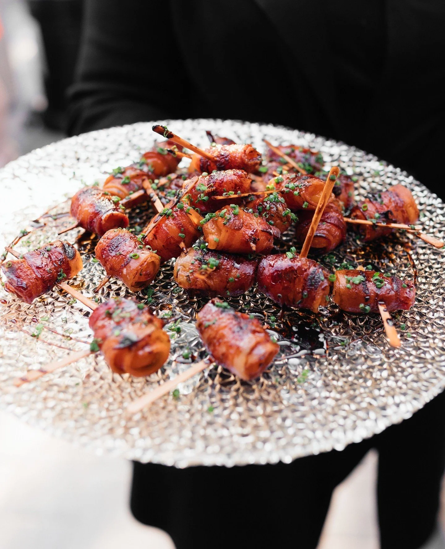 From elegant cocktail parties to formal plated dinners to rustic picnics in the wild, we can make your celebration delicious.⁠
⁠
Swipe to see some dishes we're still dreaming about!⁠
⁠
VENDORS:⁠
Photography: @saraknobelphoto⁠
Venue: @maliboulakelodge