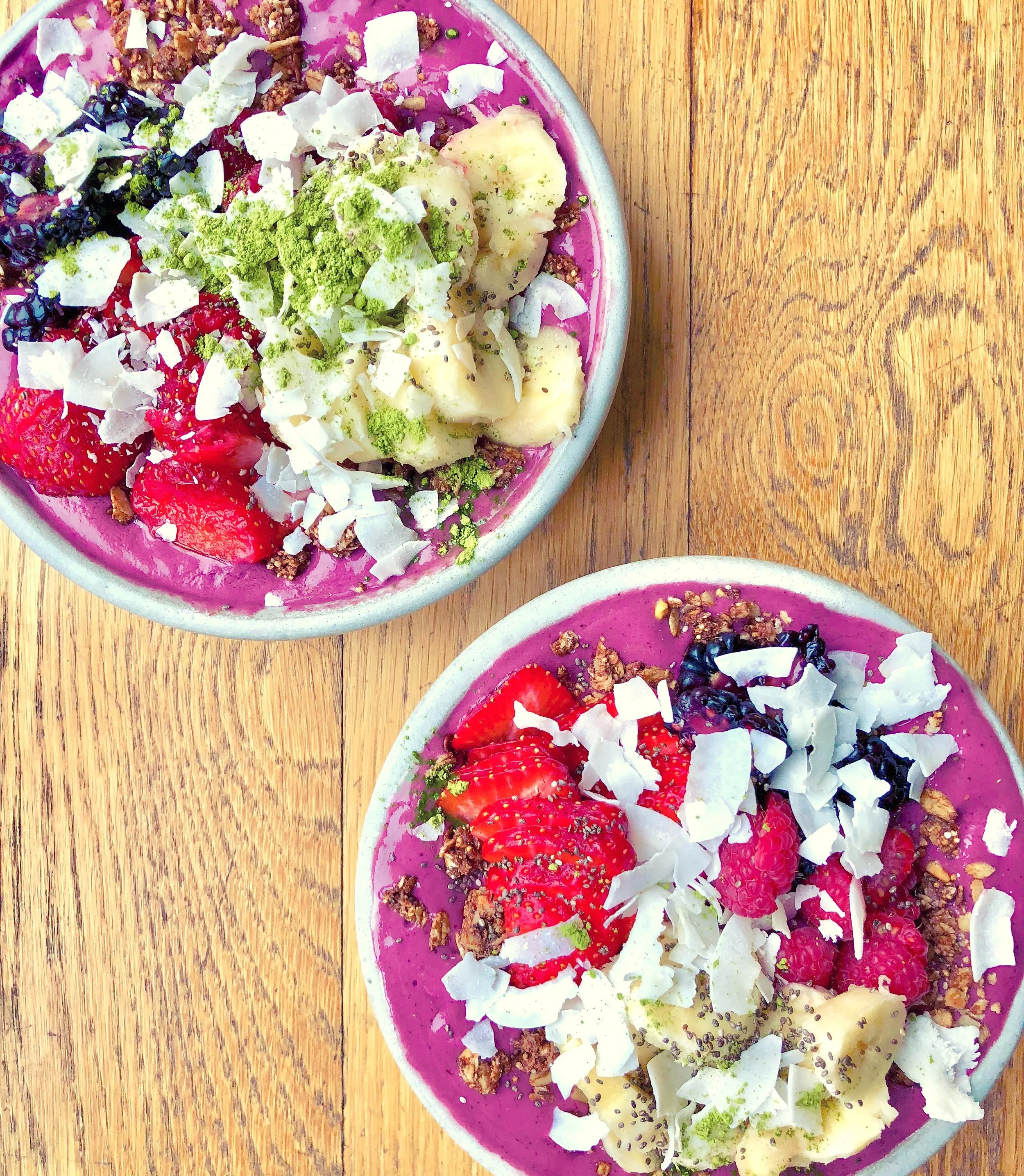 açaí bowls