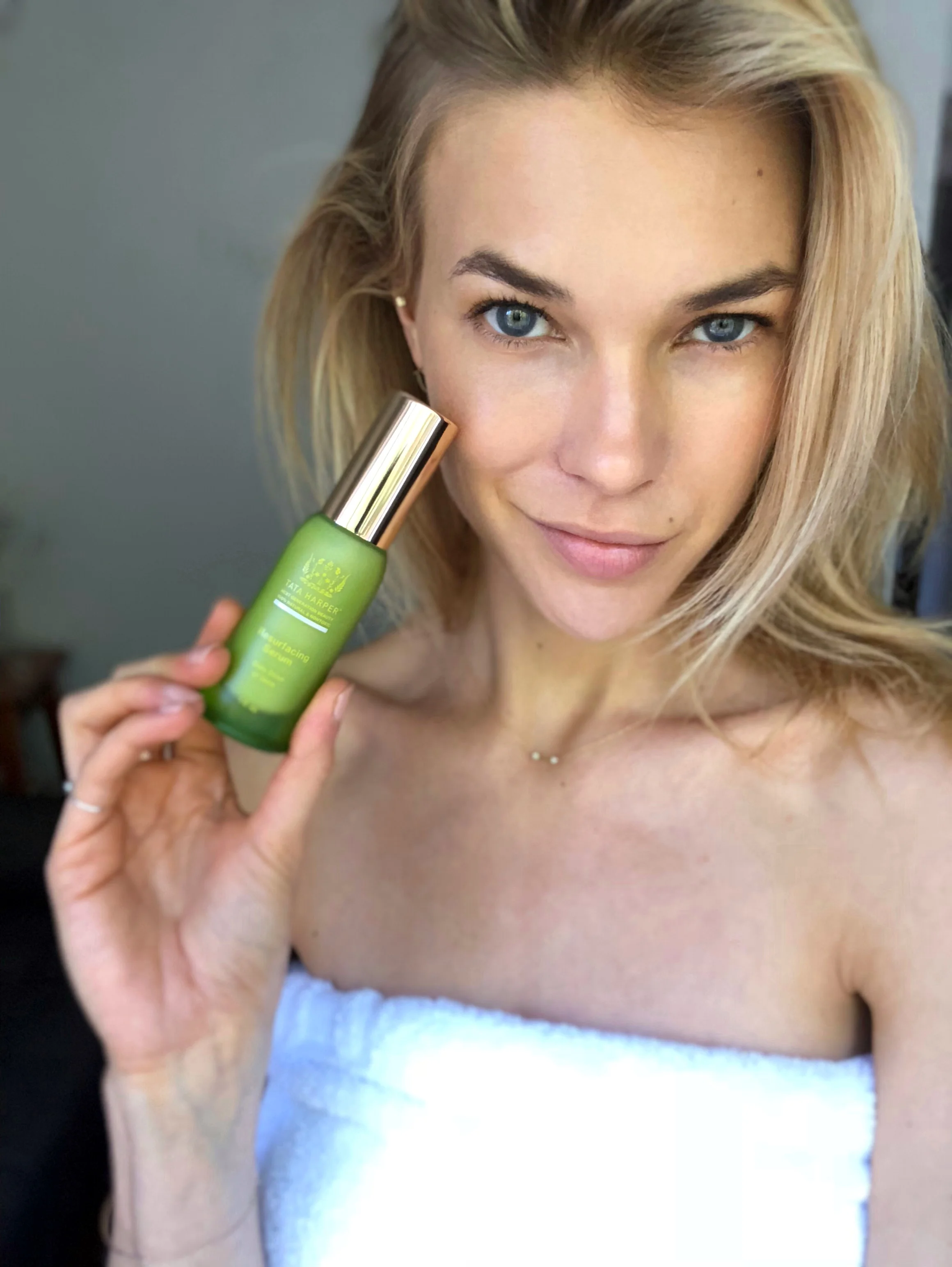 fave products // tata harper resurfacing serum