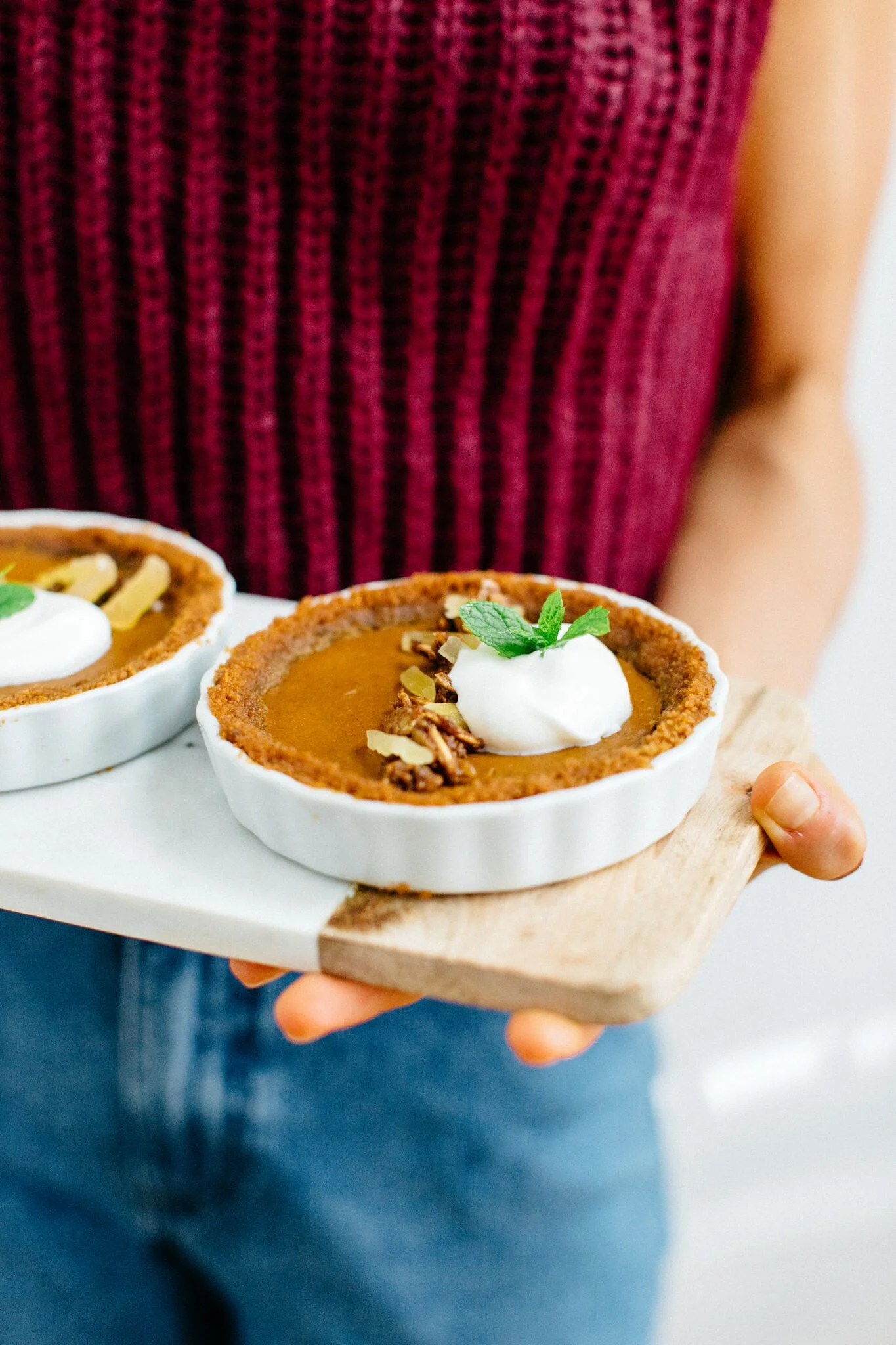 mini speculoos pumpkin tarts with candied pepitas
