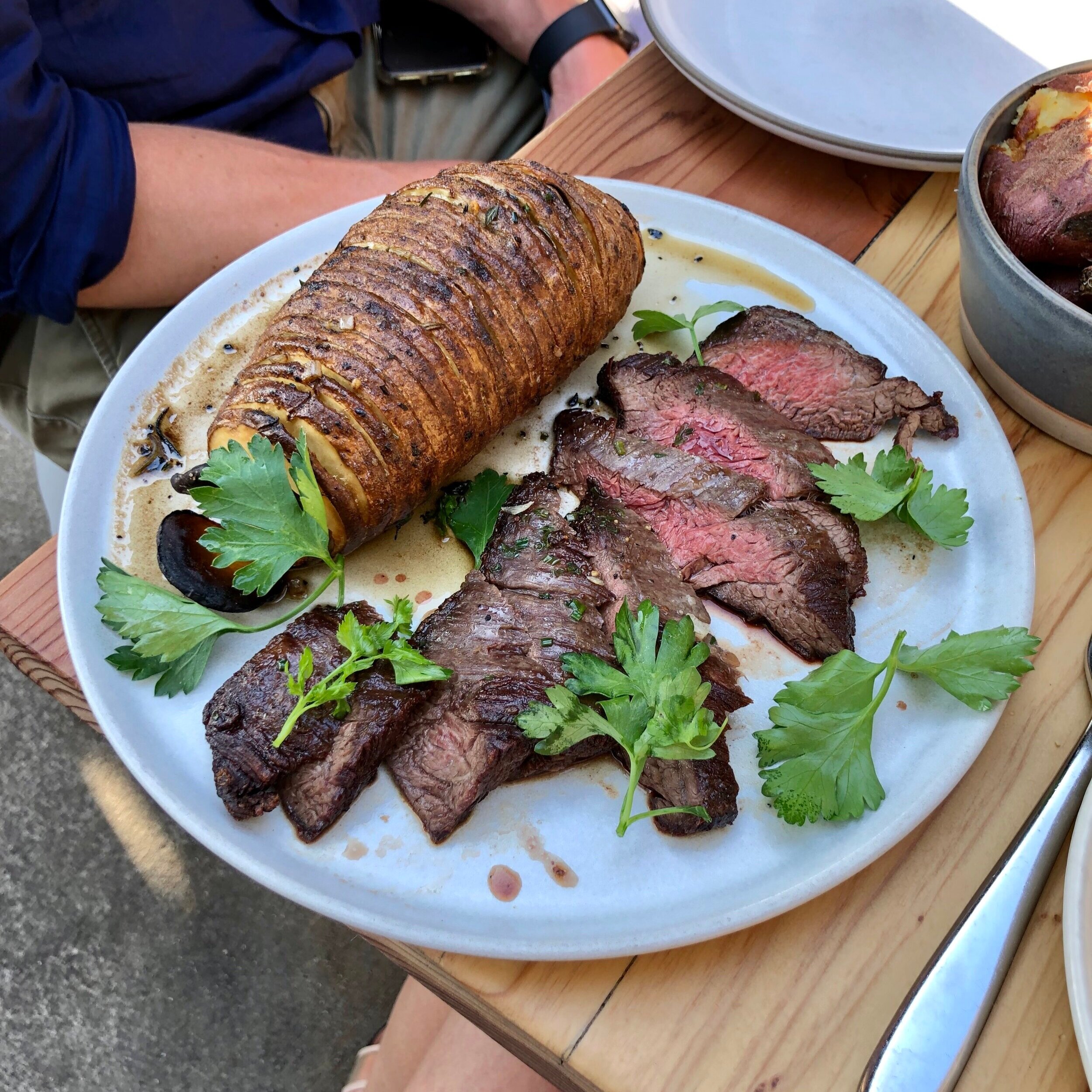  marin sun skirt steak, proprietary potato, pan sauce 