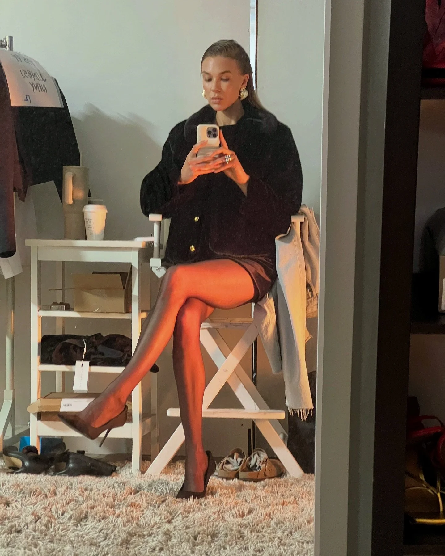 life lately 🍁 fall edition 
.
.
#workflow #momlife #balance #thekids #mama #onset #modellife #glam #jewelry #roseark #toddlergirl #baking #cookies #weekendgetaway #myboy #mylife #skinprep #halloween #fallfeels #pottytraining #pickleball #cheers