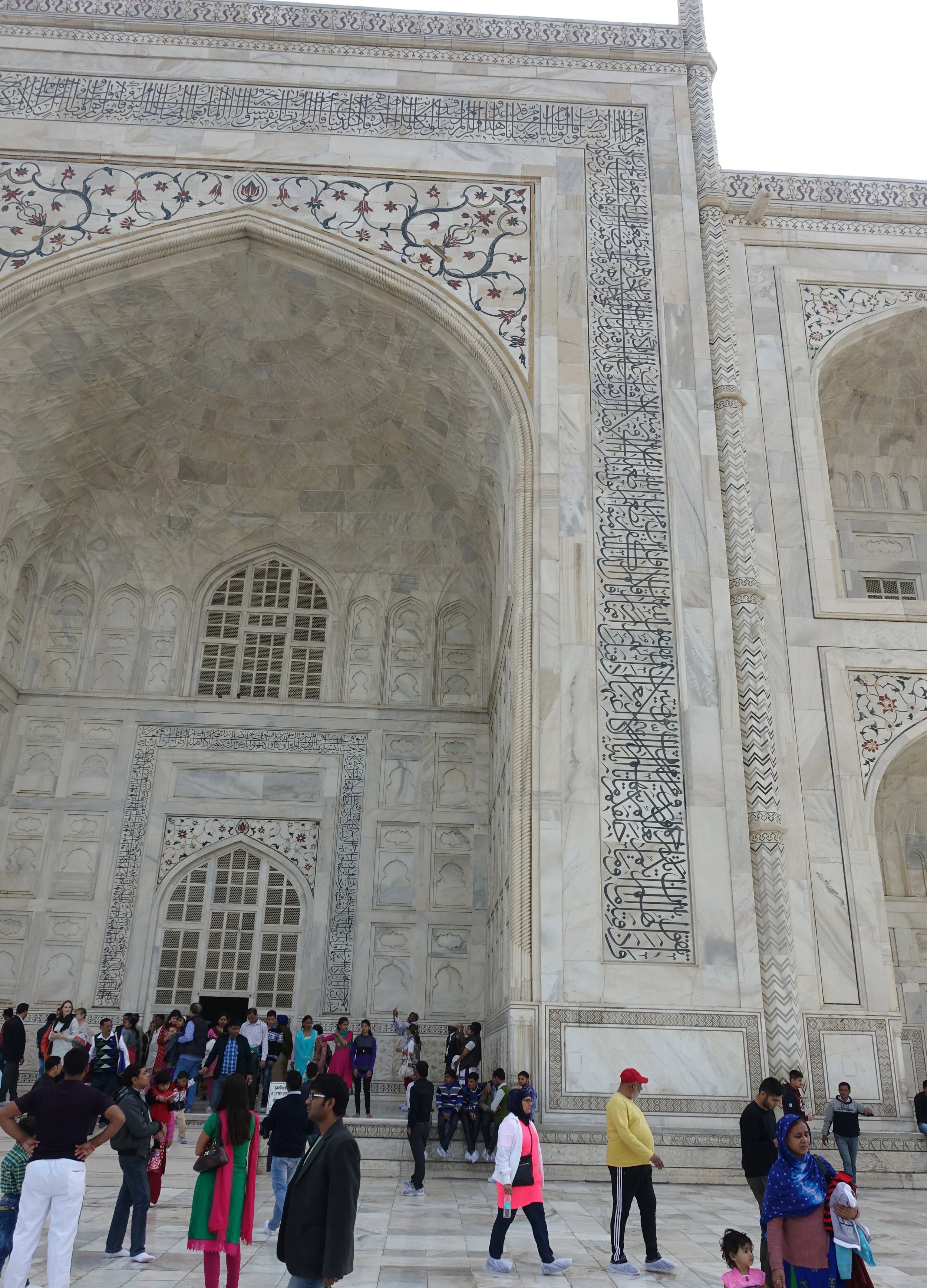 the back of the mausoleum looks identical to every other side
