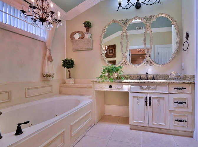 Can Paint Make It Sexy ?