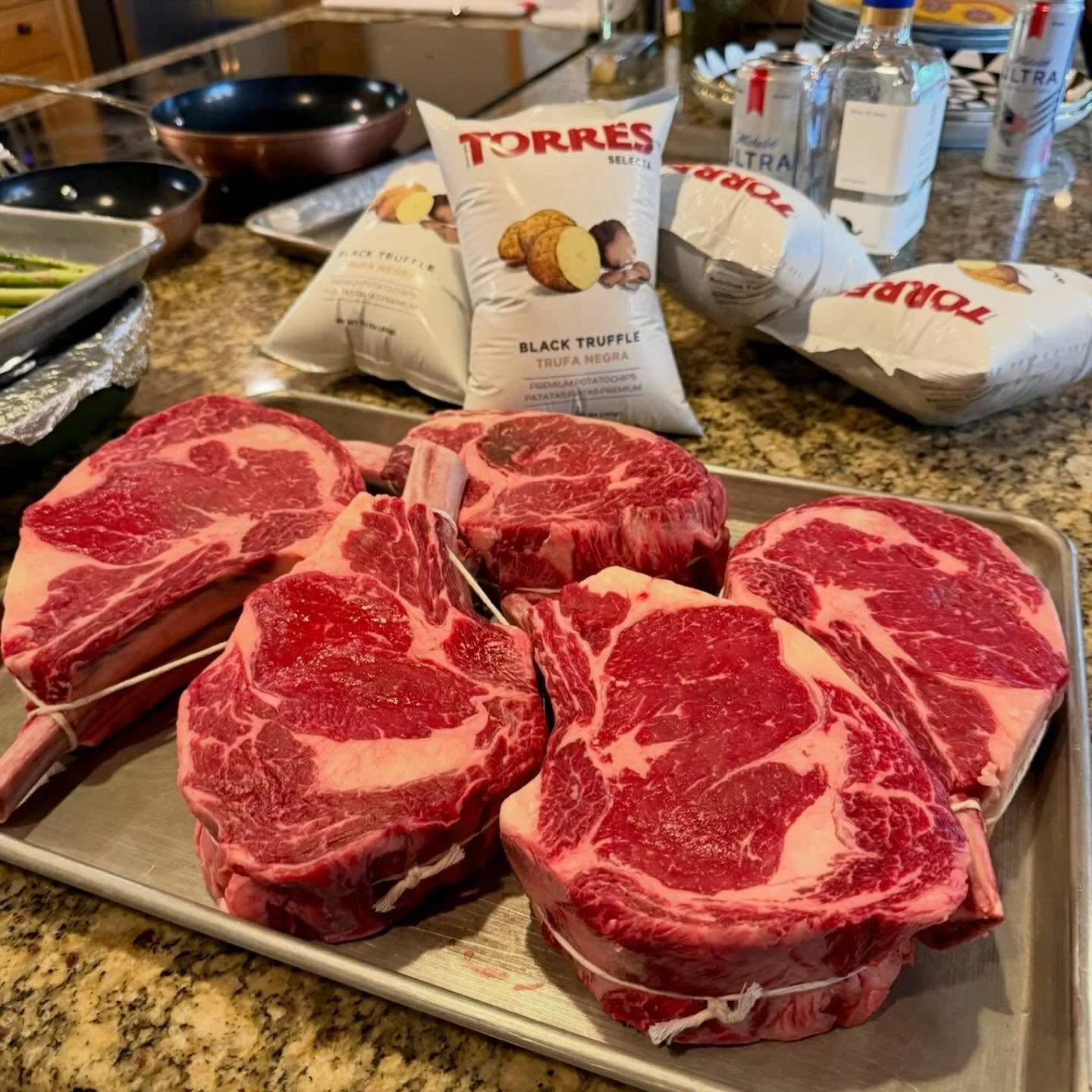 Bachelor party rule #1: feed the boys properly.

Local cowboy steaks from @r.farmers.market, black garlic chimichurri, and a plethora of other Dank snacks.

Guy&rsquo;s Final Run was a success.

Book your next dinner party @ Eatdankfood.com ✨