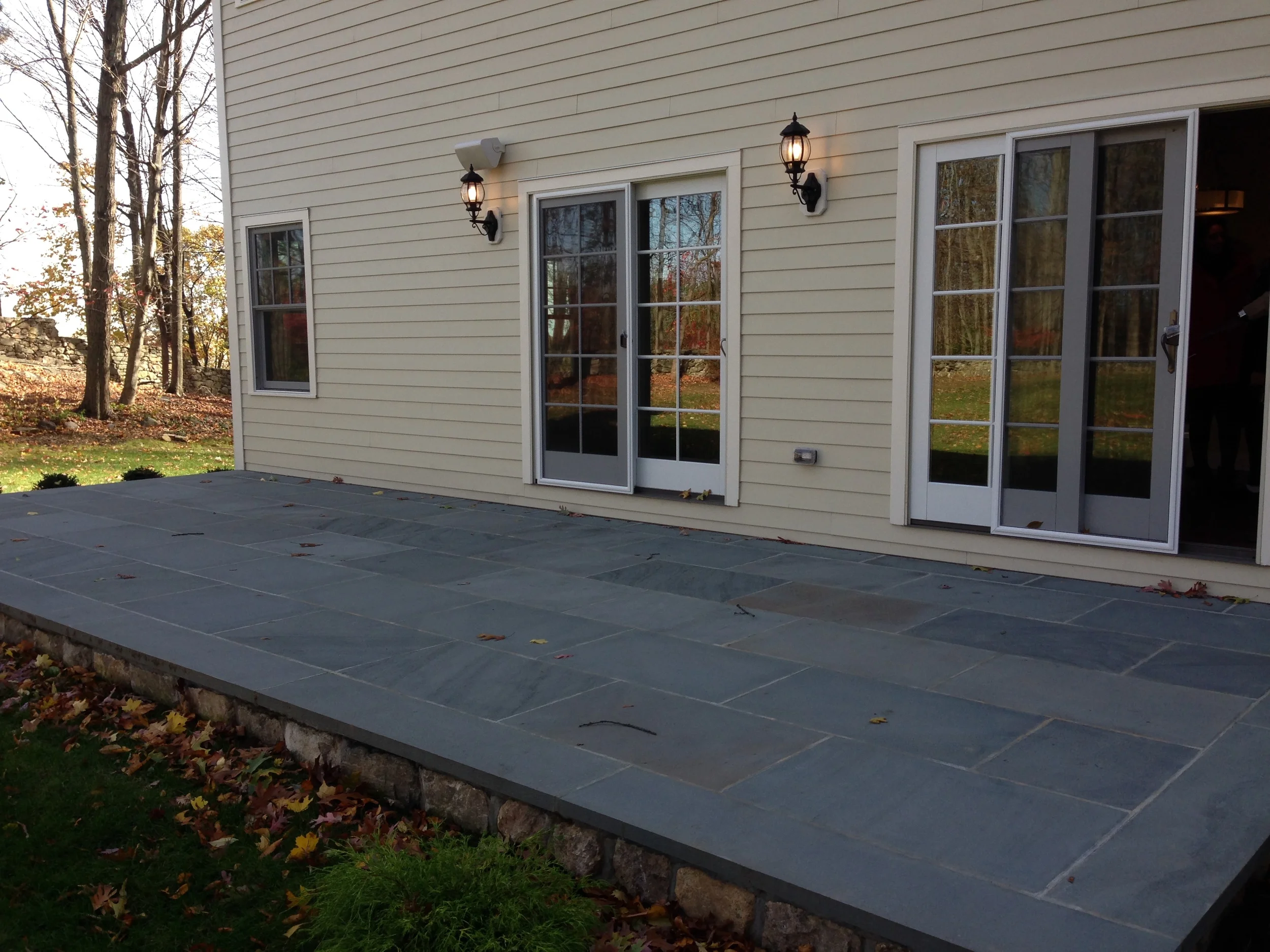 custom patio.JPG