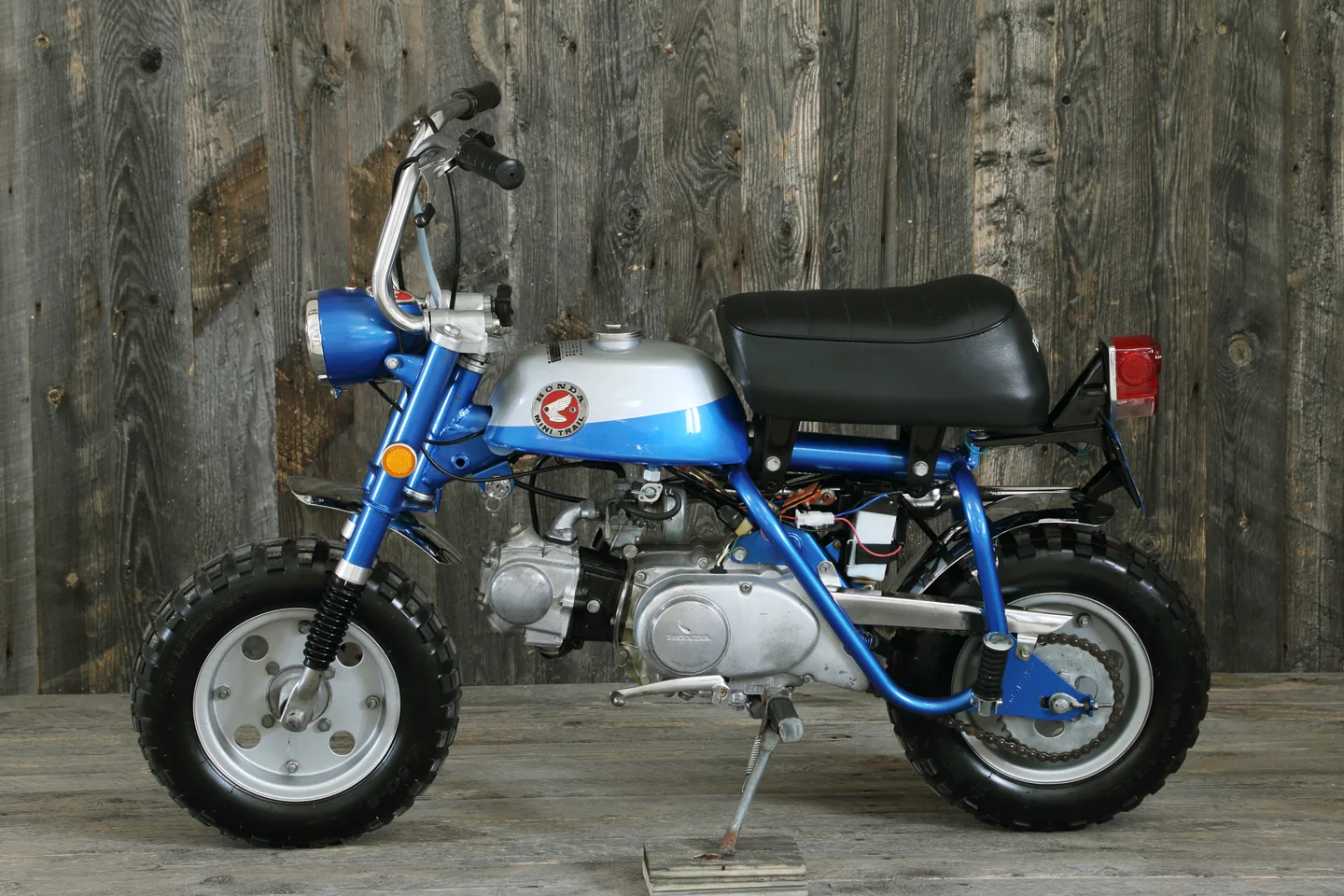 1969 HONDA Z50 2.JPG