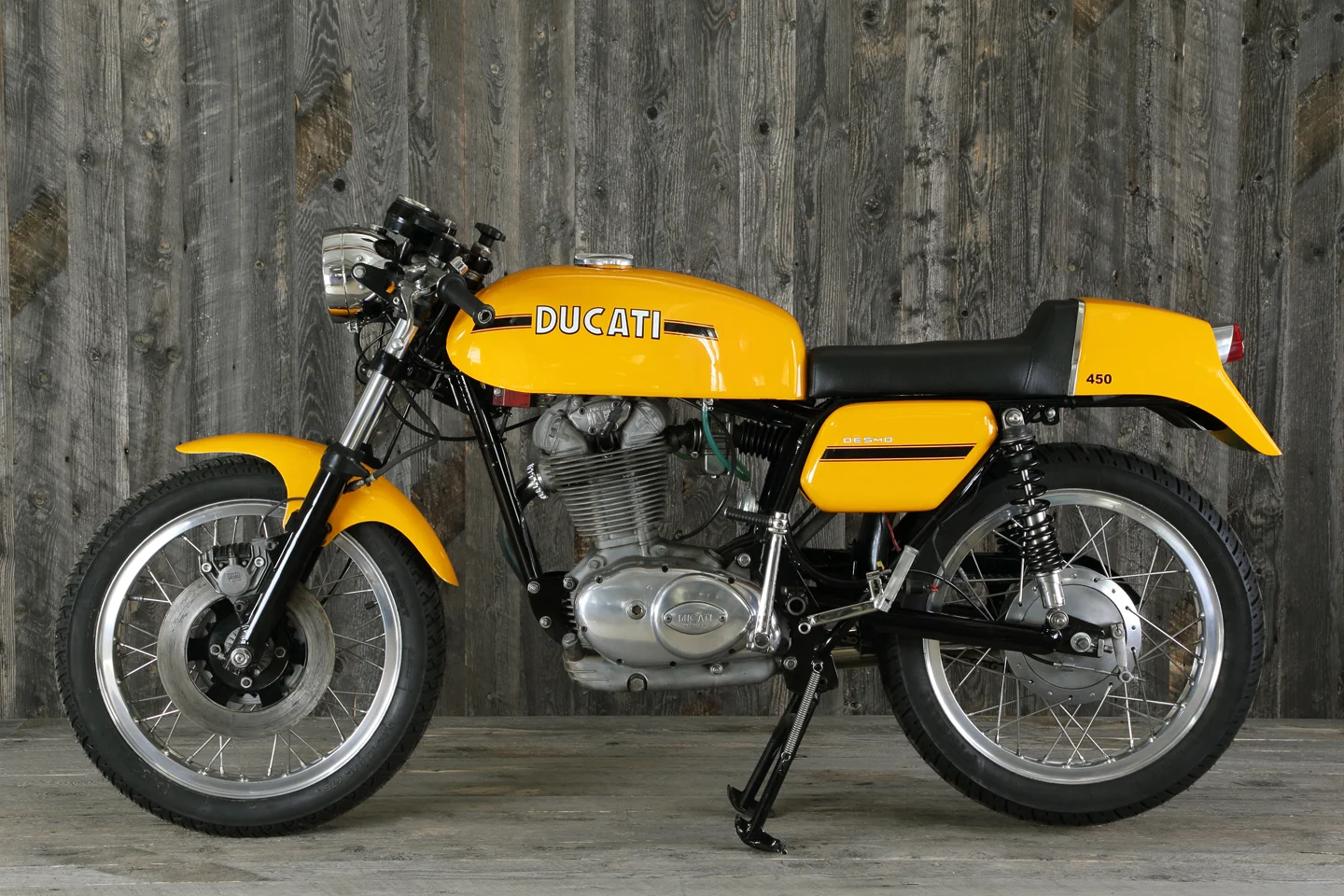 1973 DUCATI 450 2.JPG