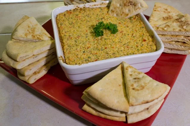 Baked Crab Dip with Pita Wedges
