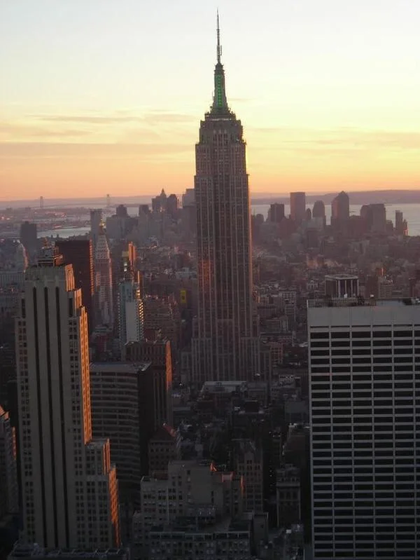 Empire State ... de lejos, es mejor.
