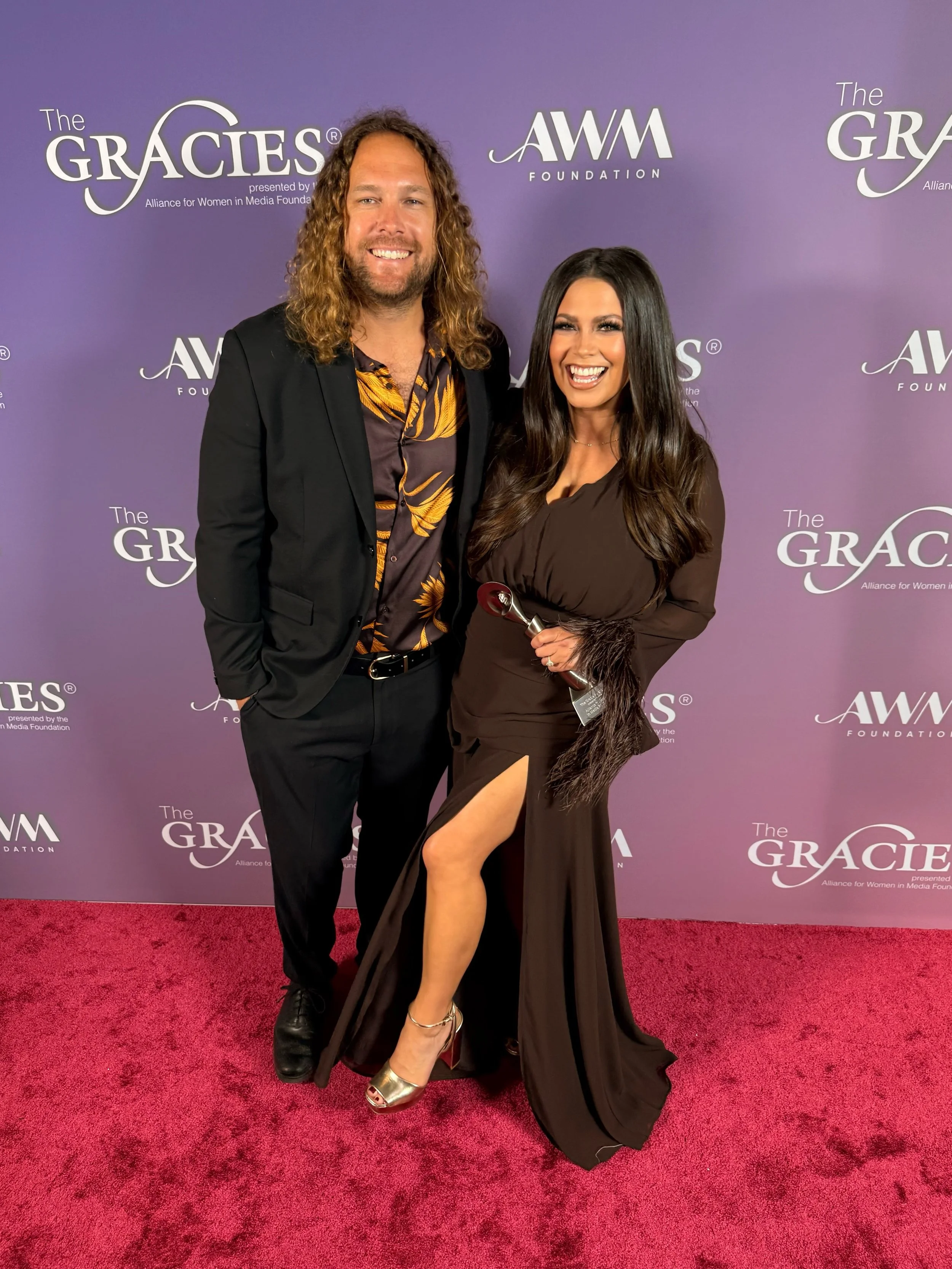 Celebrating @alex_curry tonight for her big #GracieAward win!
