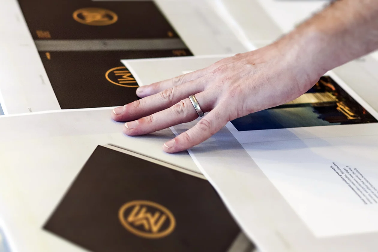 8 Partnership - Team at work 099.jpg