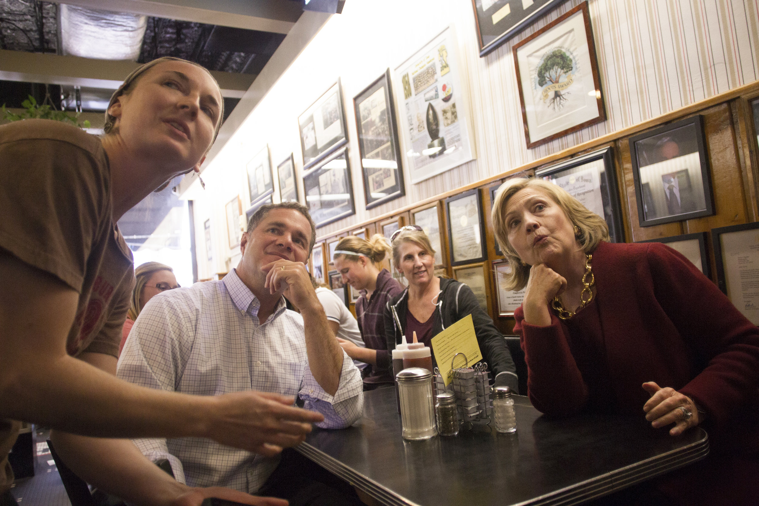 Democratic senate candidate Bruce Braley and former Secretary of State Hillary Clinton order pie shakes at Hamburg Inn.