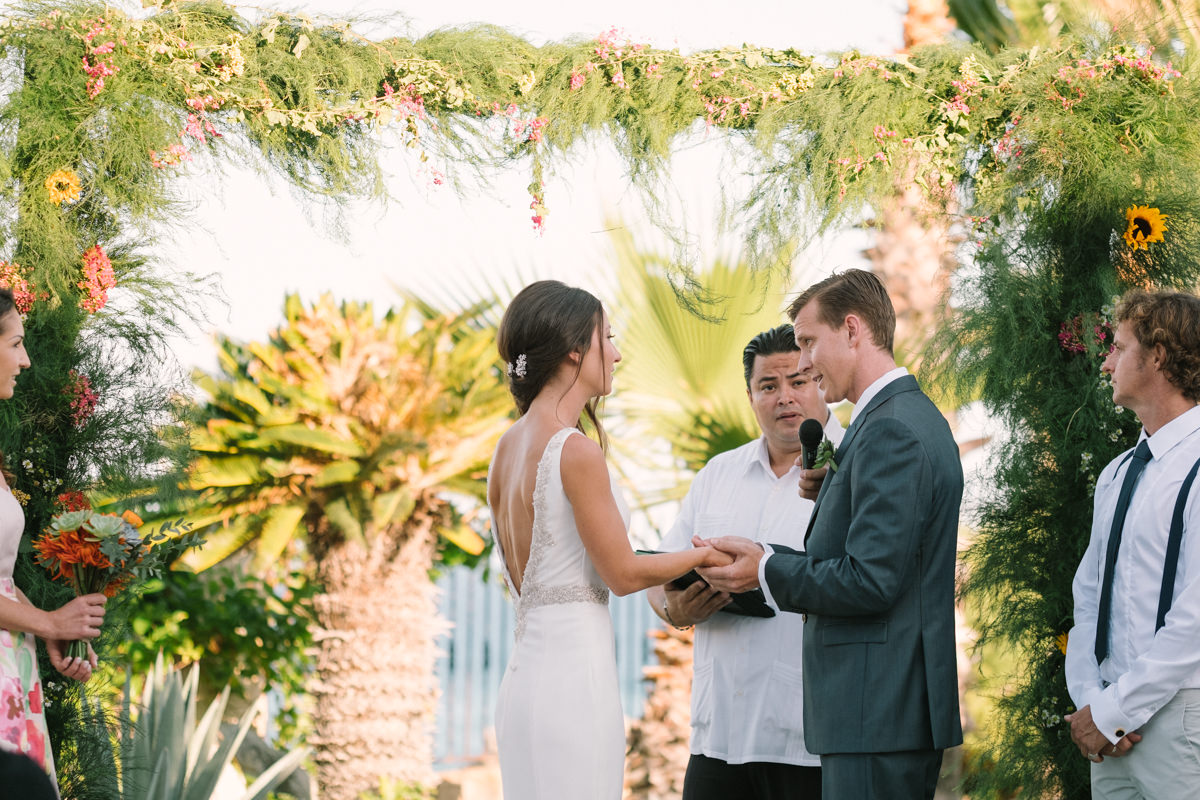 nat-locky-cabo-san-lucas-mexican-destination-wedding-44.jpg