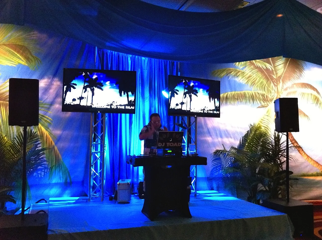 DJ's