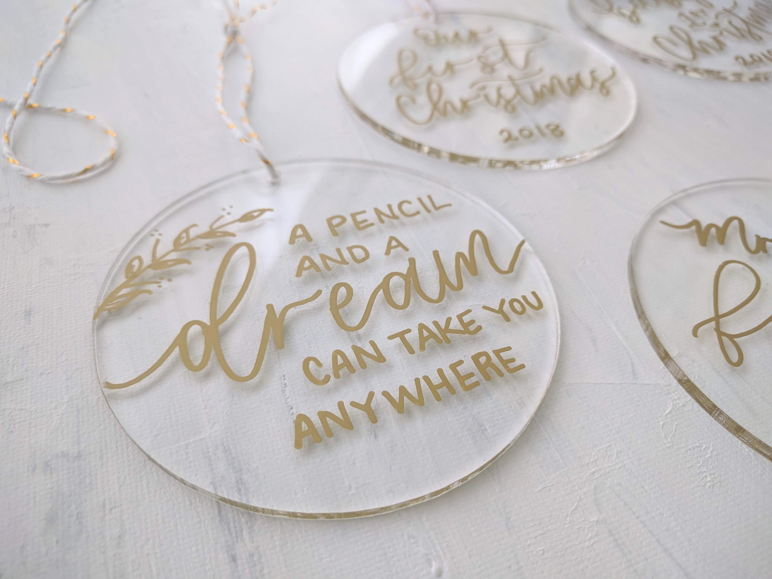acrylic-calligraphy-ornament-3.jpg
