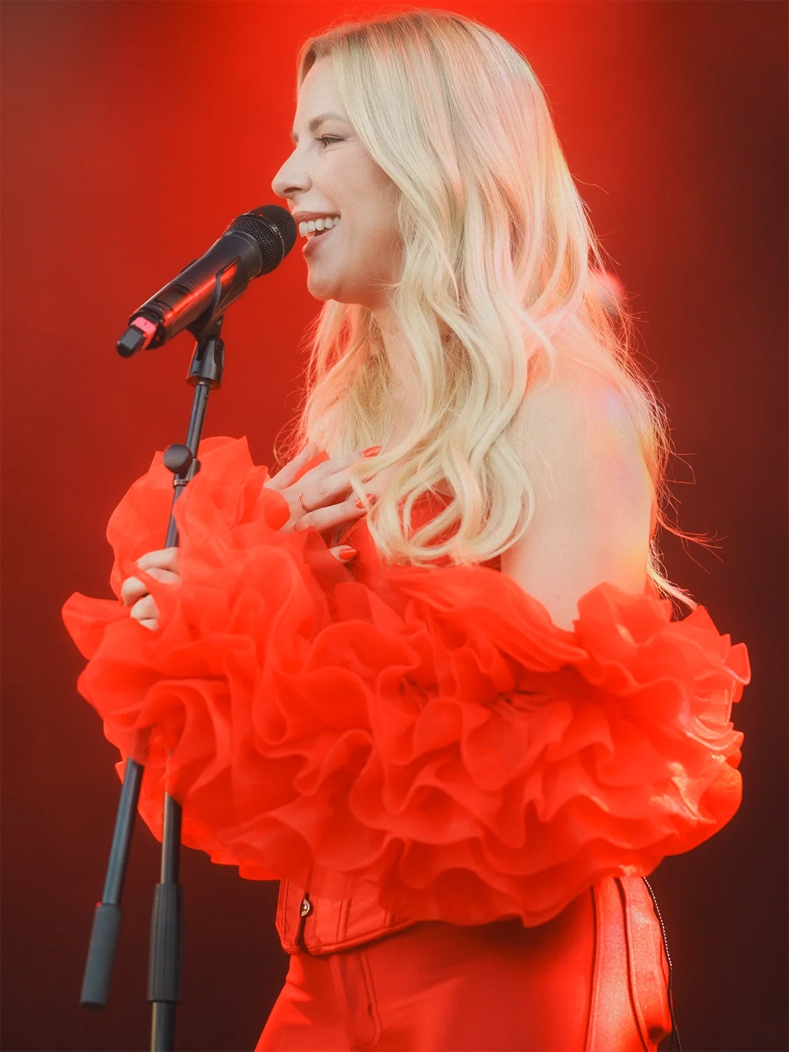 Krista Siegfrids performs at Vaasa Weekend