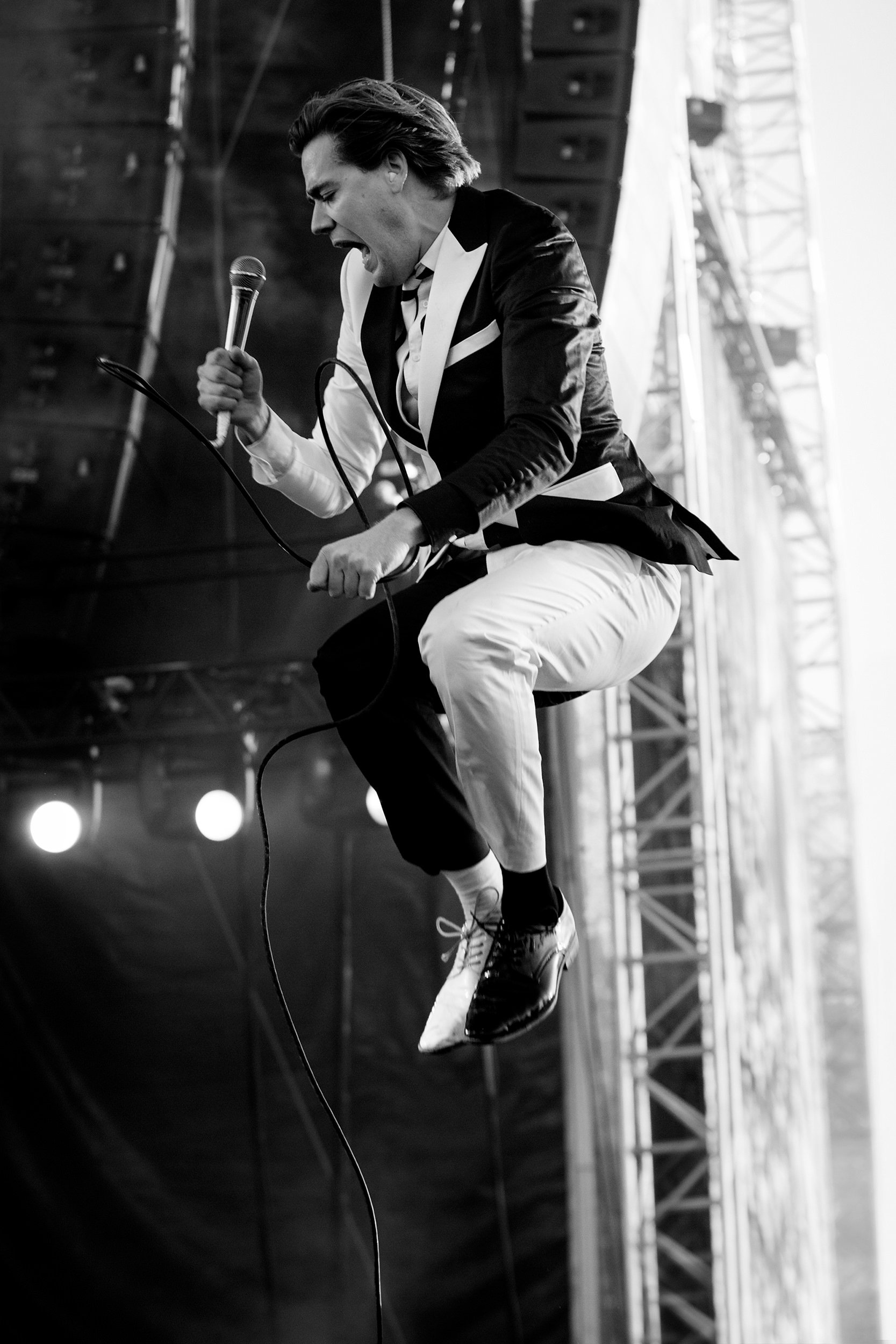 Howlin' Pelle | The Hives