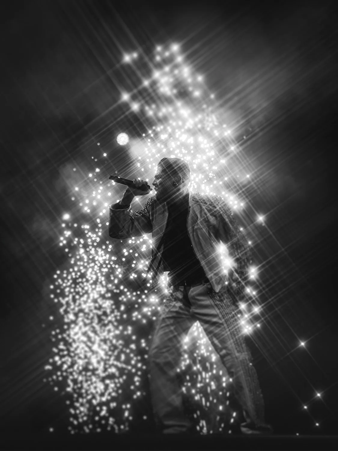 Finnish artist Robin Packalen live on stage at Iskelmä Gaala 2026 at Nokia Arena, Tampere.