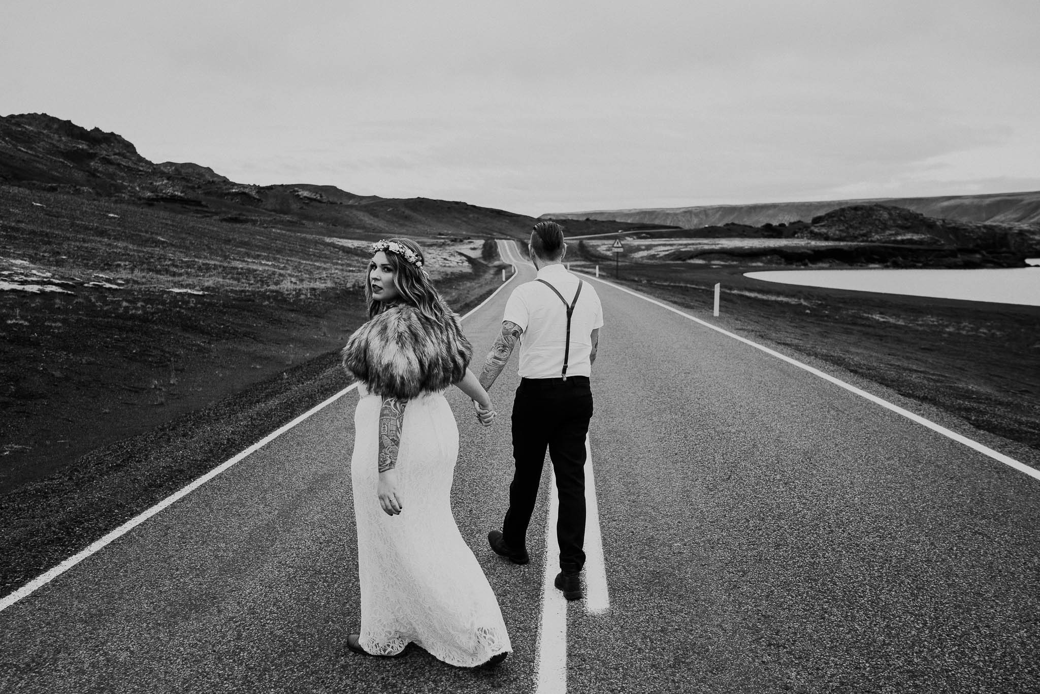 iceland-engagement-shoot