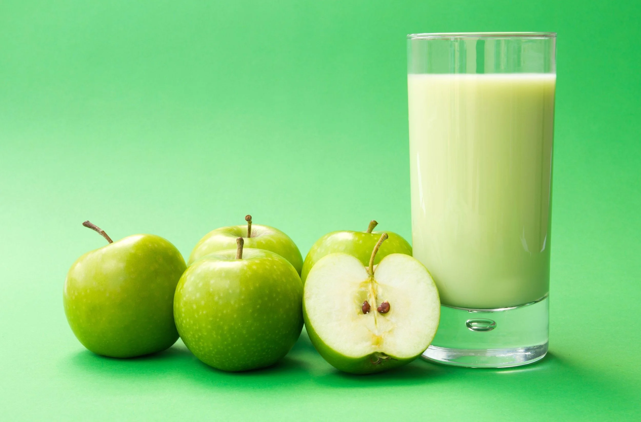 drink-apples-green-fruit-juice-background.jpg