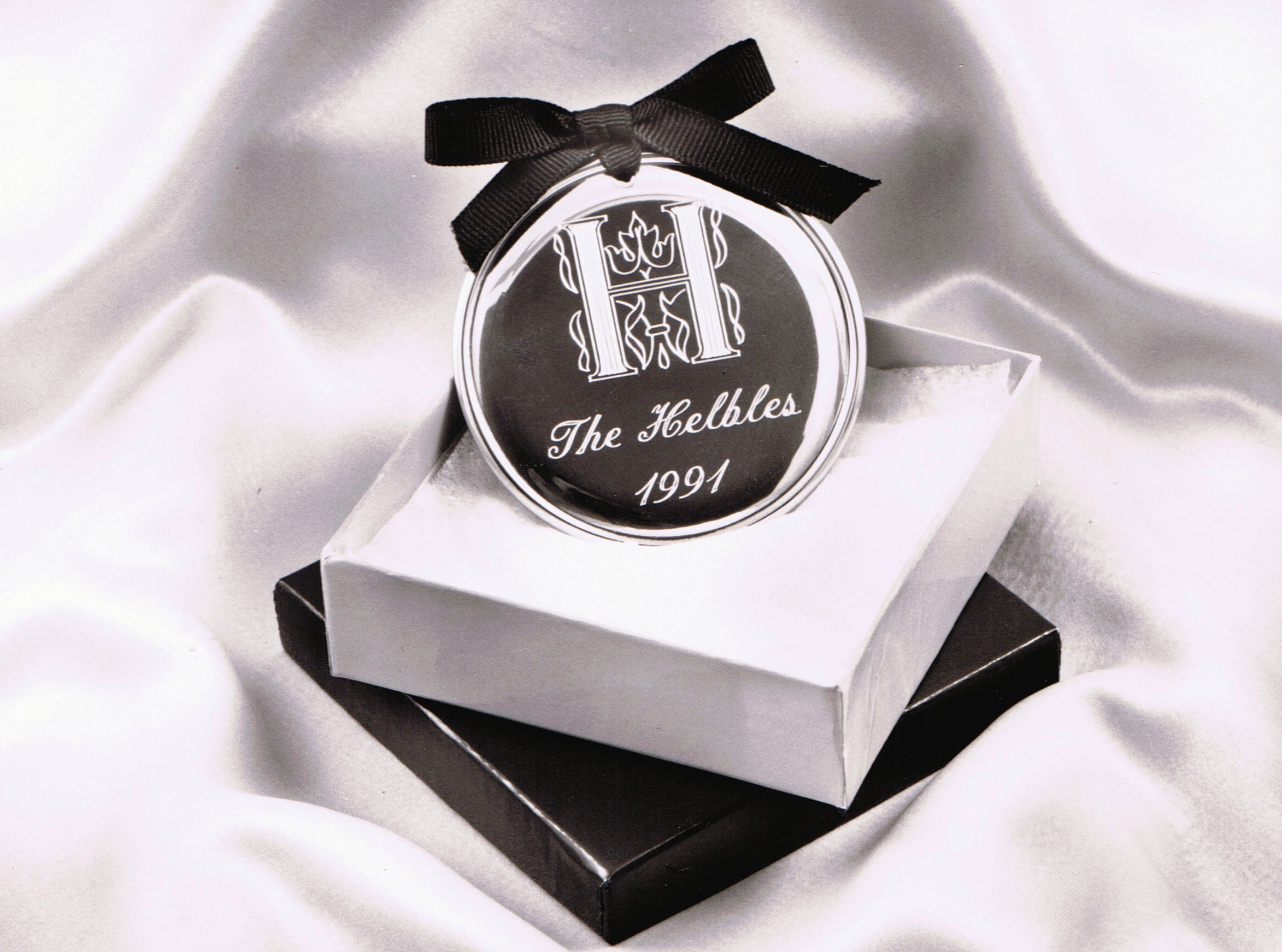 personalized ornament.jpg