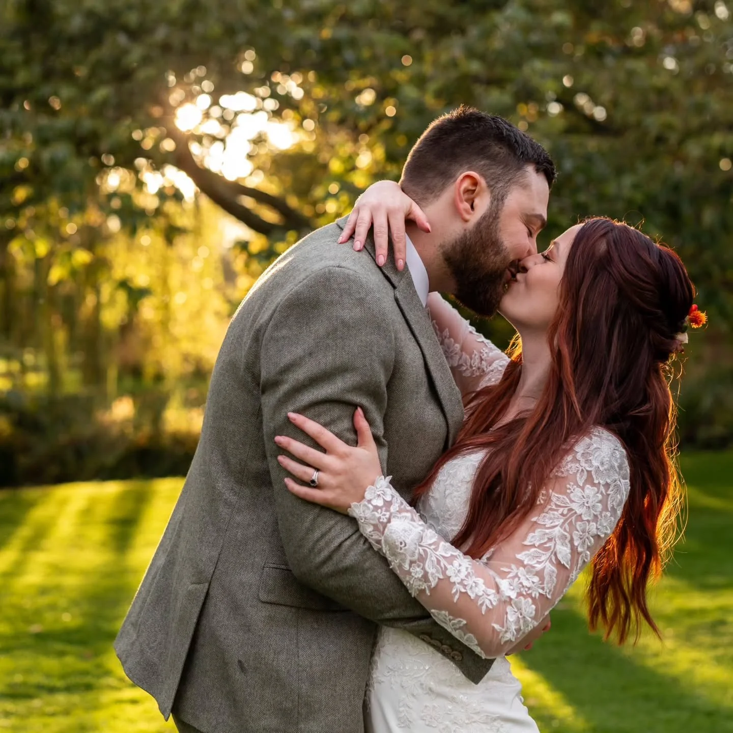🍂🍄 A U T U M N  S A L E 🍄🍂

Book your full day 2026 wedding photography before November 15th &amp; receive &pound;200 off! 

Get in touch today for a quote 💌
(Norfolk, Suffolk &amp; London locations only)

#norfolkwedding #norfolkweddingphotogra