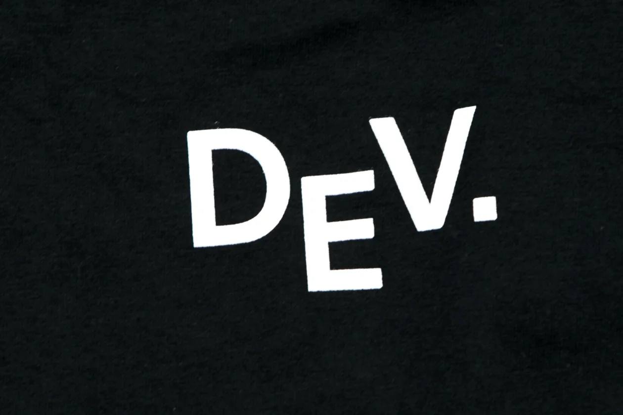 DEV.jpg