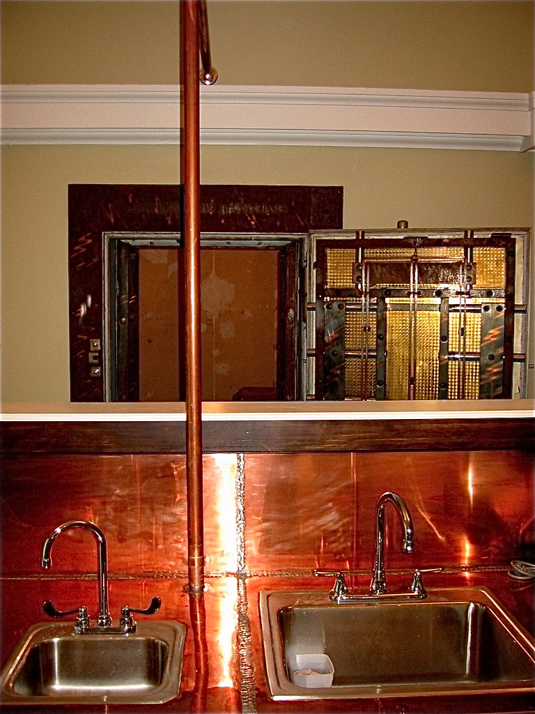 100-0003_IMG_3.JPG