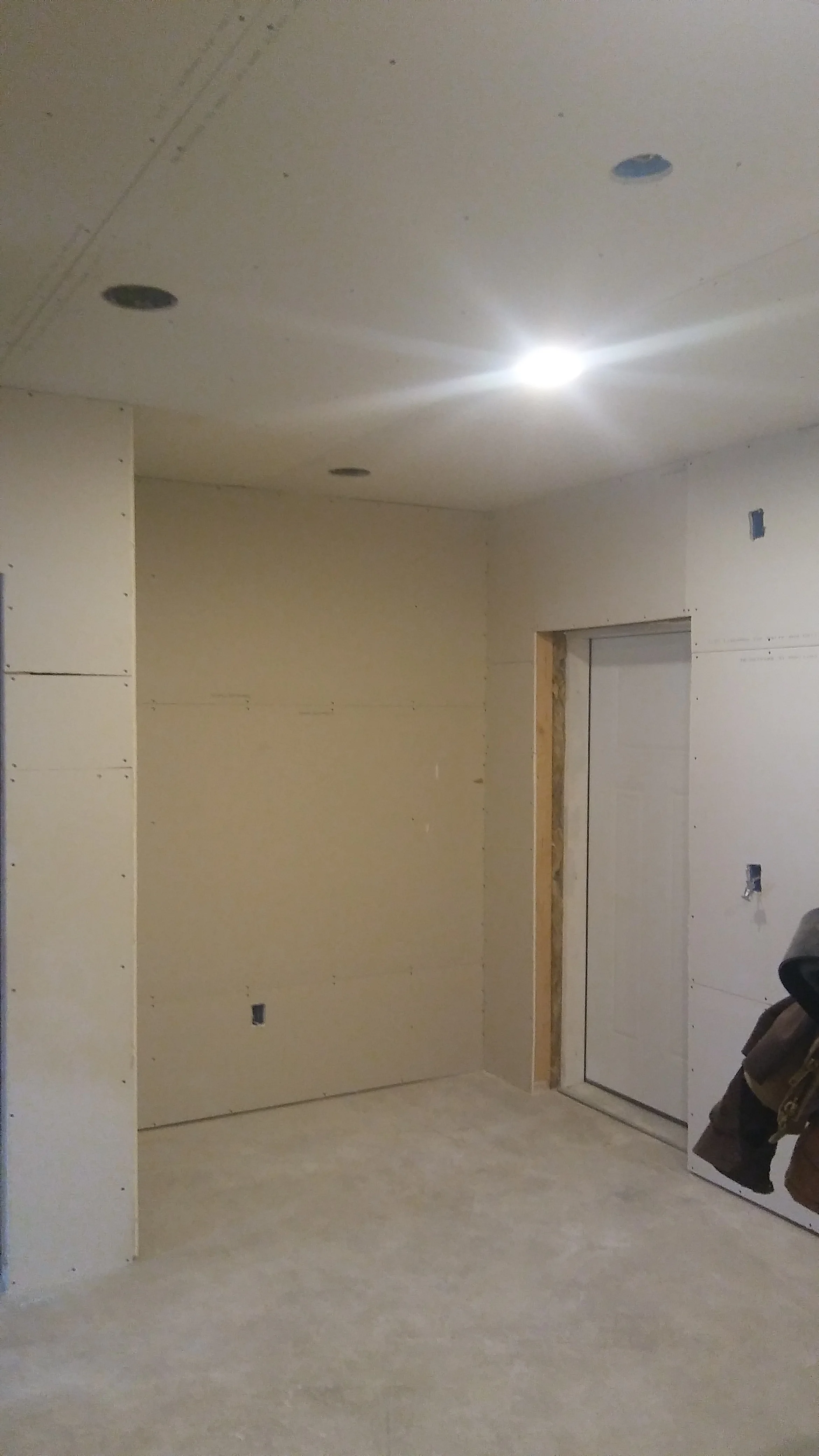 Drywall Basement10.jpg