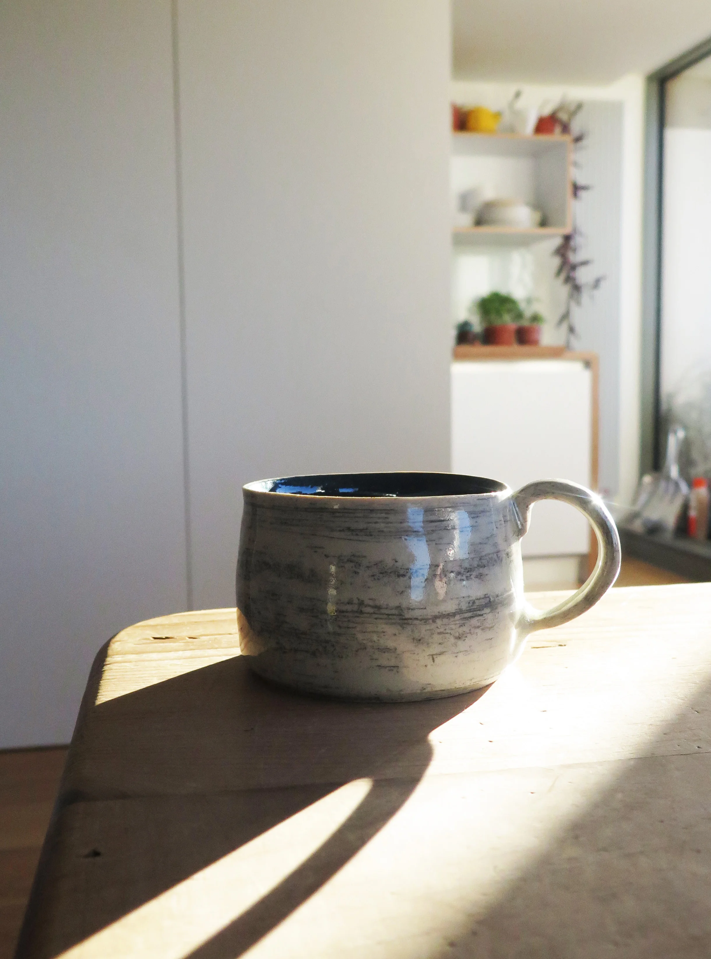 cup handle shadow.jpg