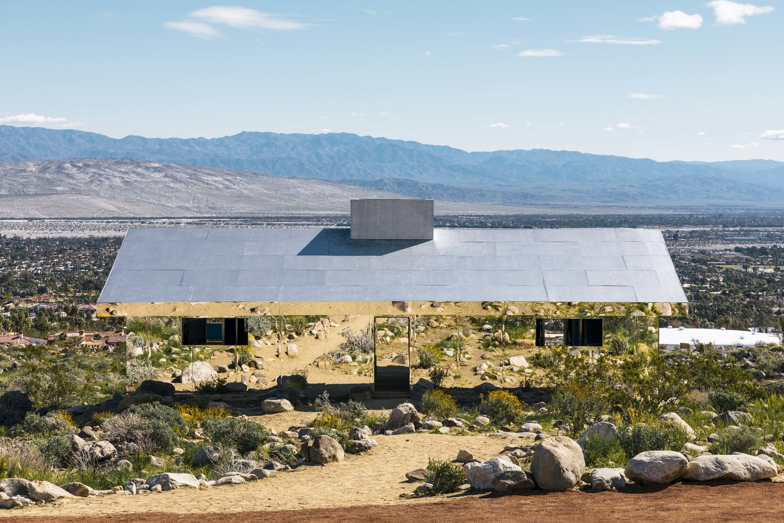 Mirage by Doug Aitken | Location: Desert Palisades | 33°50'59.6"N 116°33'57.5"W