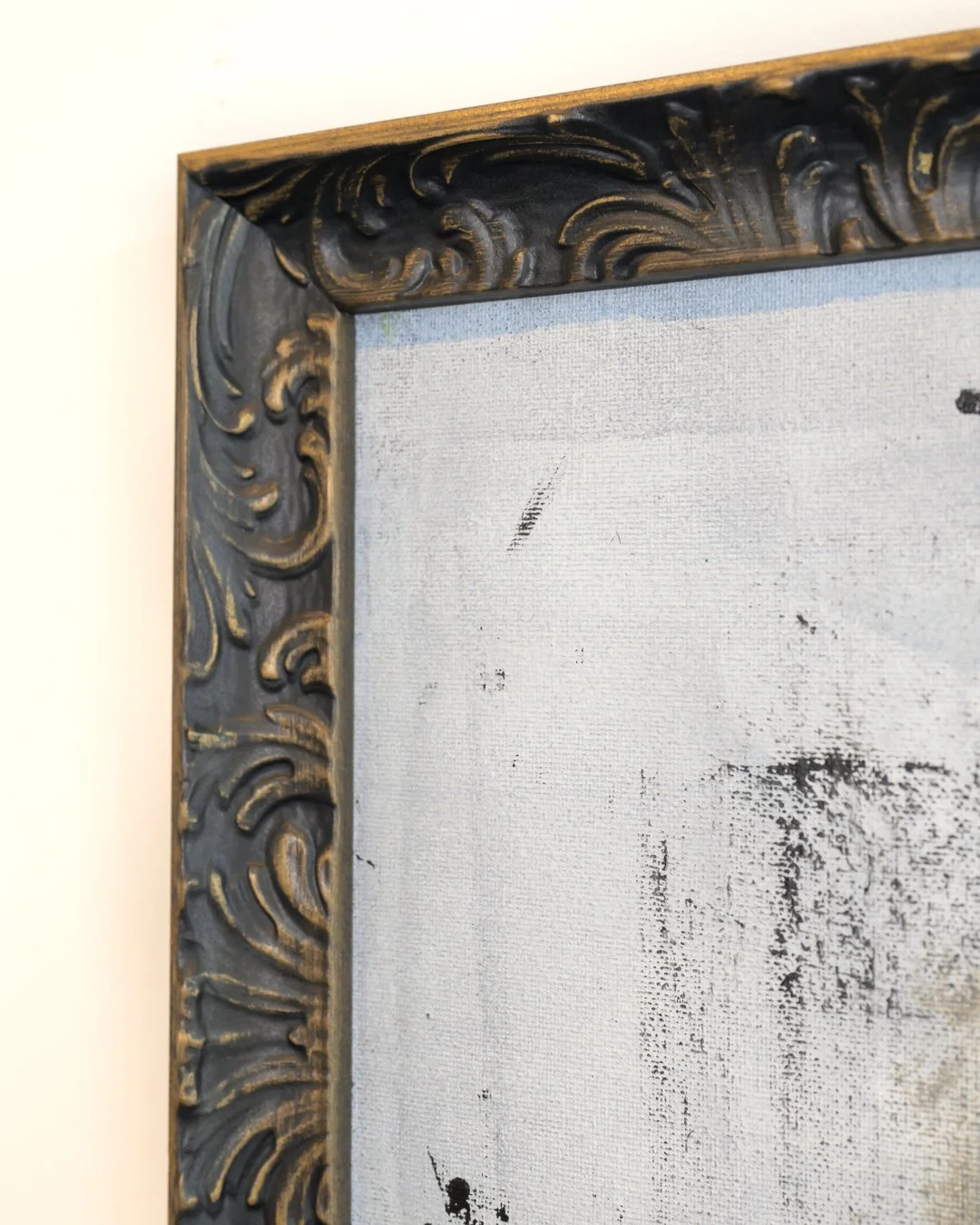 abstract art canvas in ornate frame-85856.jpg